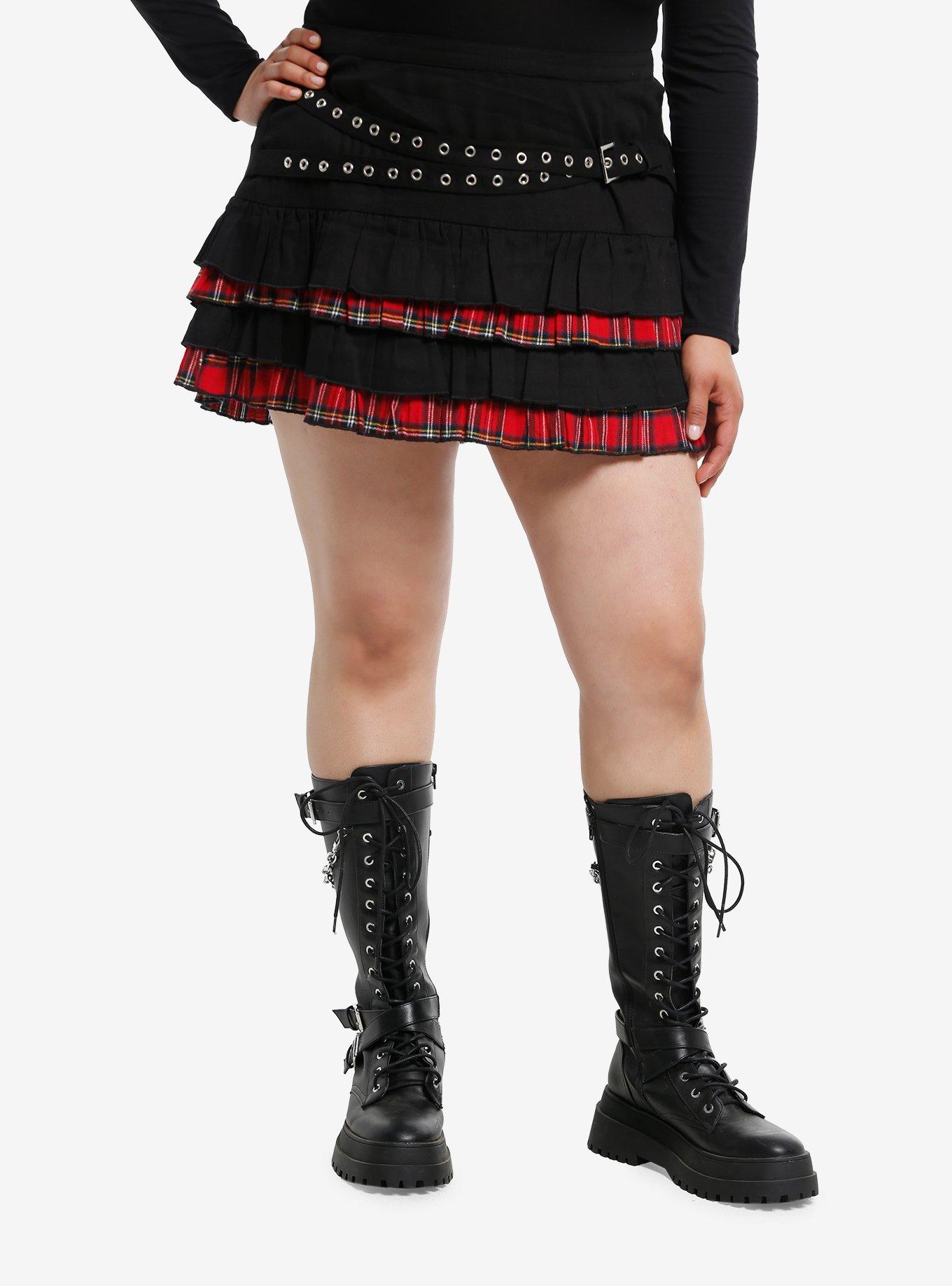 Social Collision Red Plaid & Black Grommet Buckle Mini Skirt Plus Size