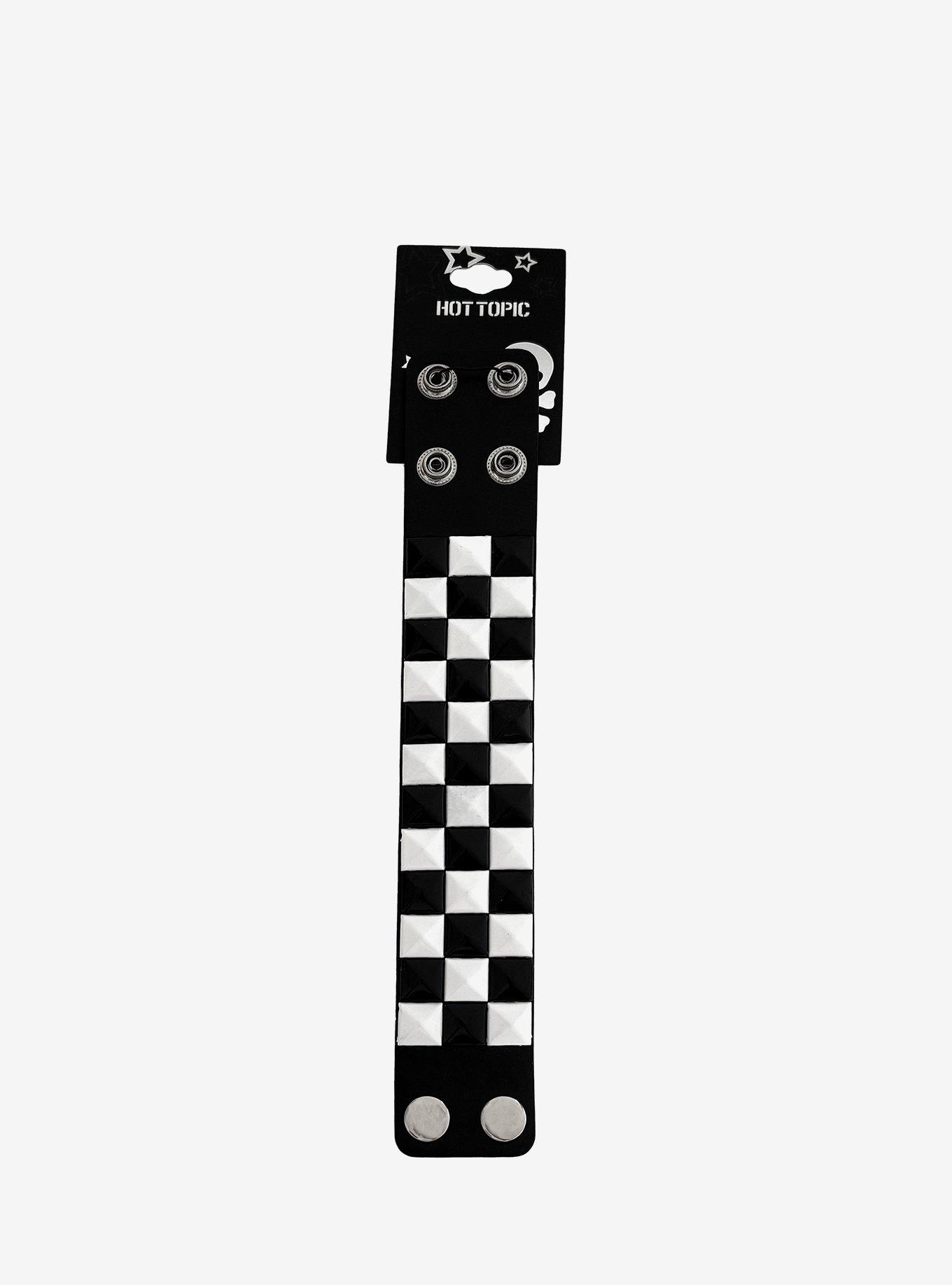 Black & White Pyramid Stud Bracelet, , hi-res