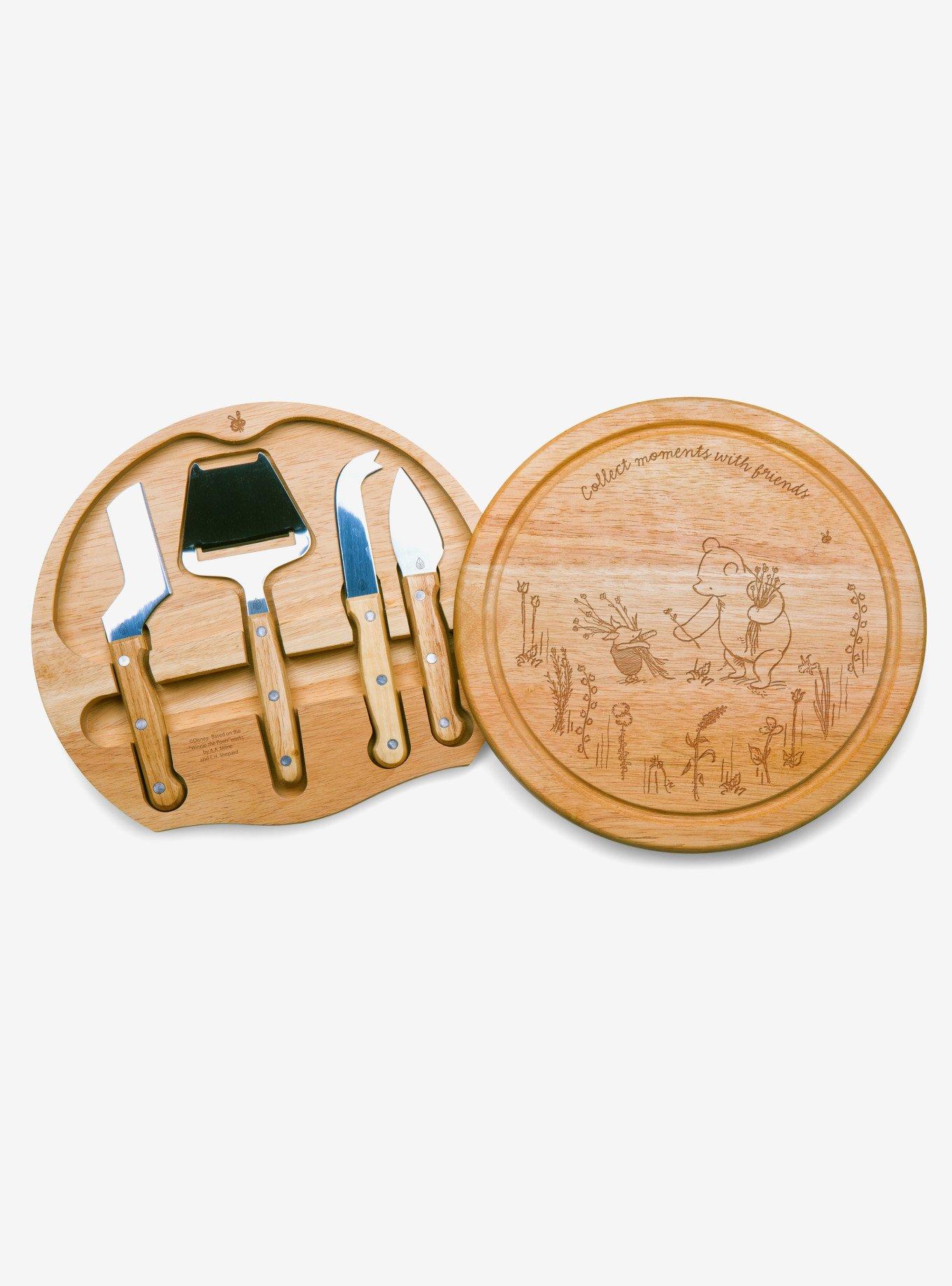 Winnie The Pooh Circo Cheese Cutting Board & Tools Set, , hi-res