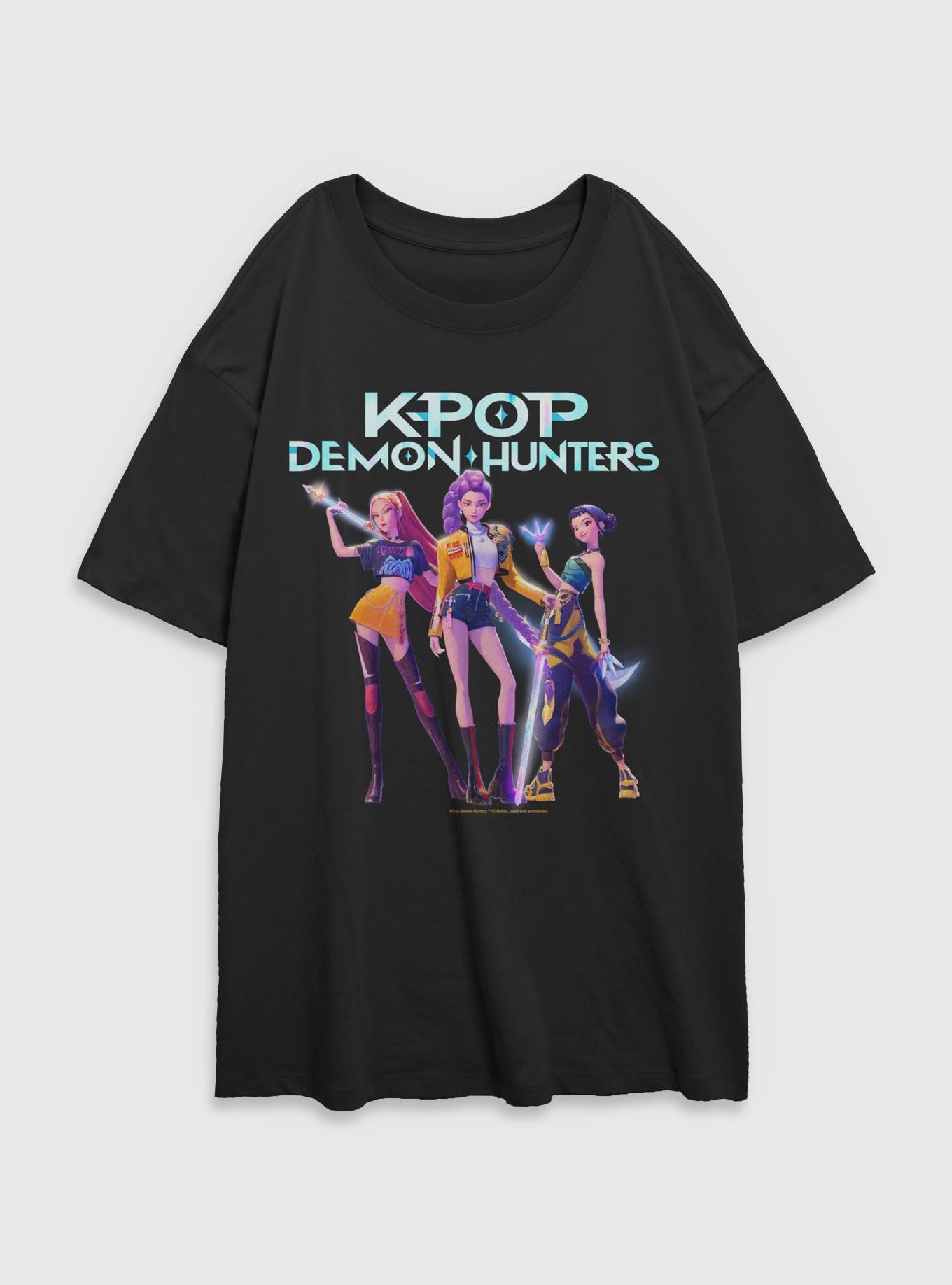 KPop Demon Hunters HUNTRX Group Womens Oversized T-Shirt