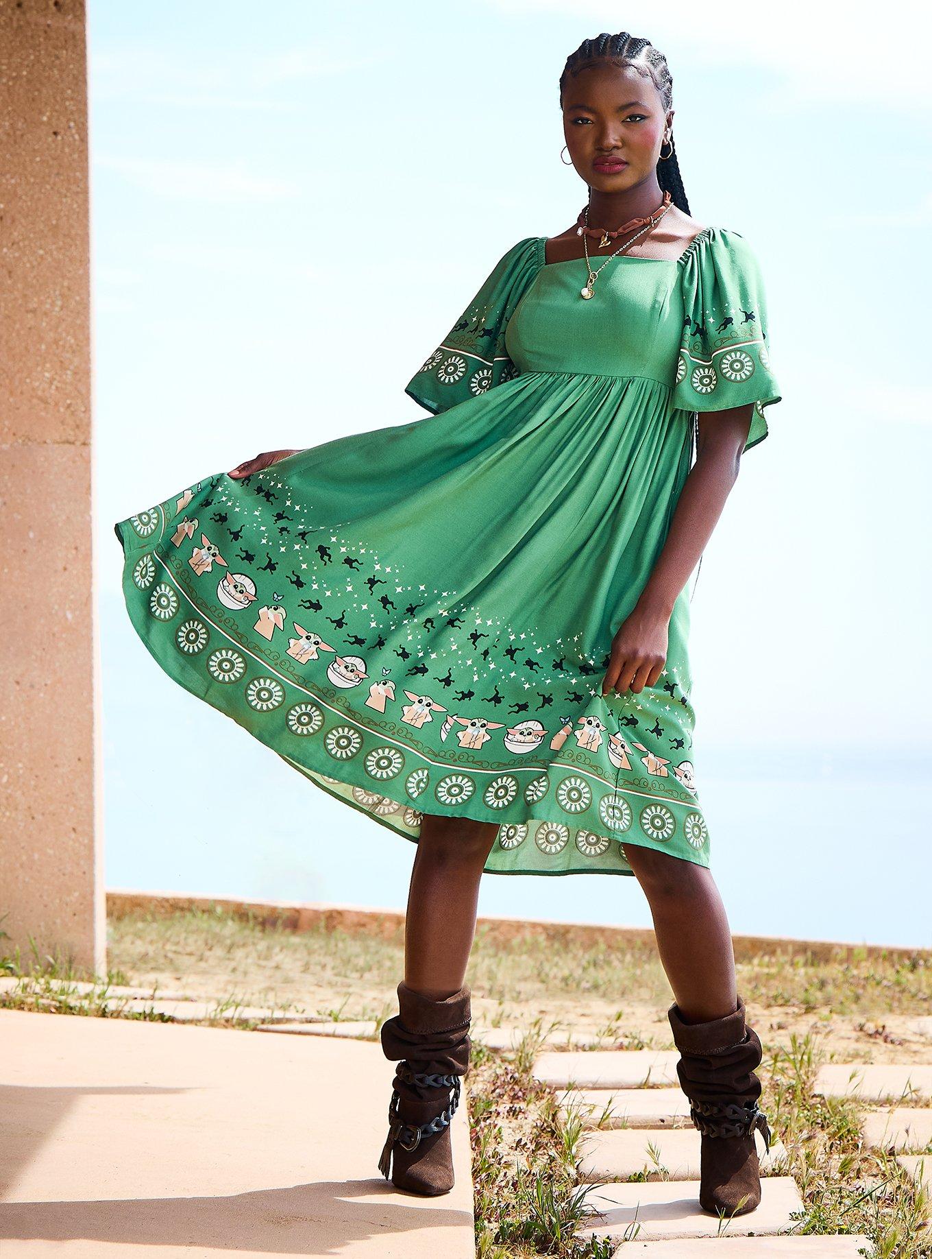 Star Wars The Mandalorian Grogu Patterned Flutter Sleeve Dress