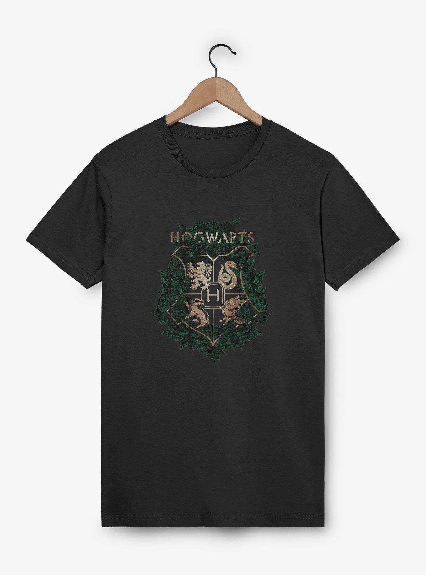 Harry Potter Hogwarts Wreath Crest T-Shirt, , hi-res