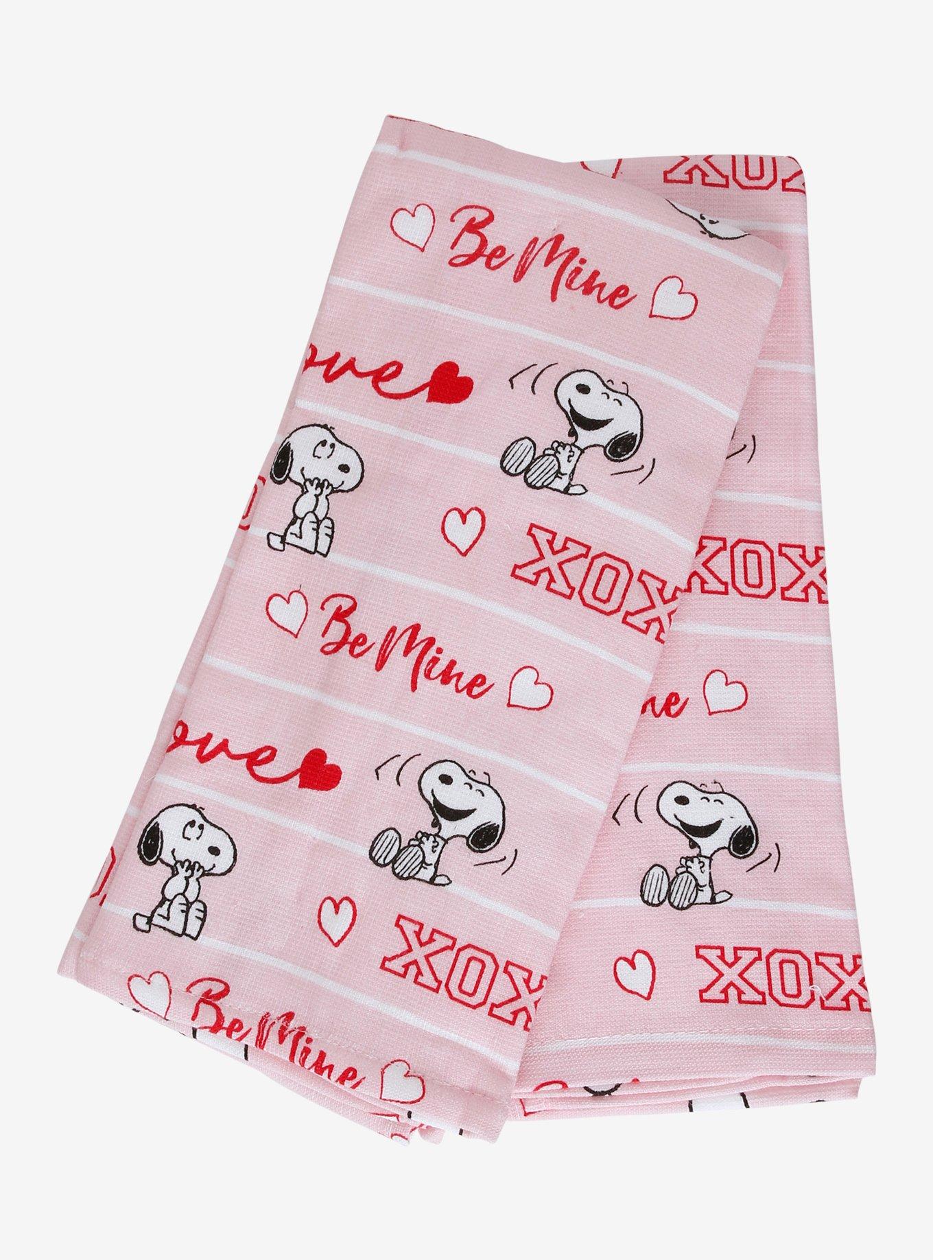 Peanuts Snoopy Valentine's Day Allover Print Kitchen Towel Set, , hi-res