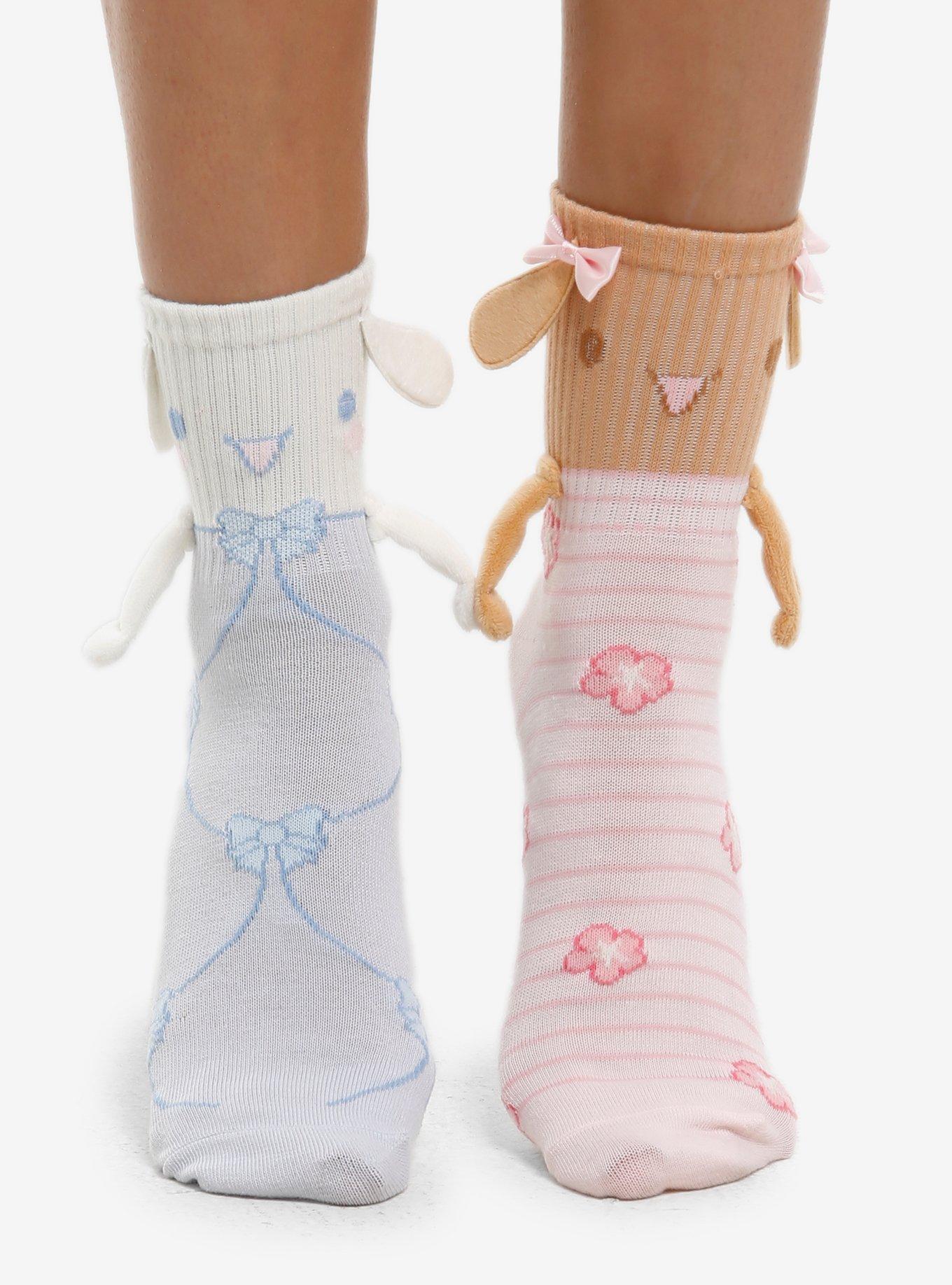 Cinnamoroll & Mocha Magnetic Arms Mismatch Crew Socks, , hi-res