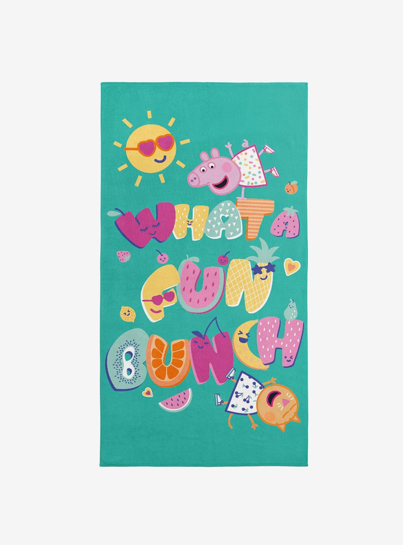 Peppa Pig Fun Bunch Microfiber Beach Towel, , hi-res