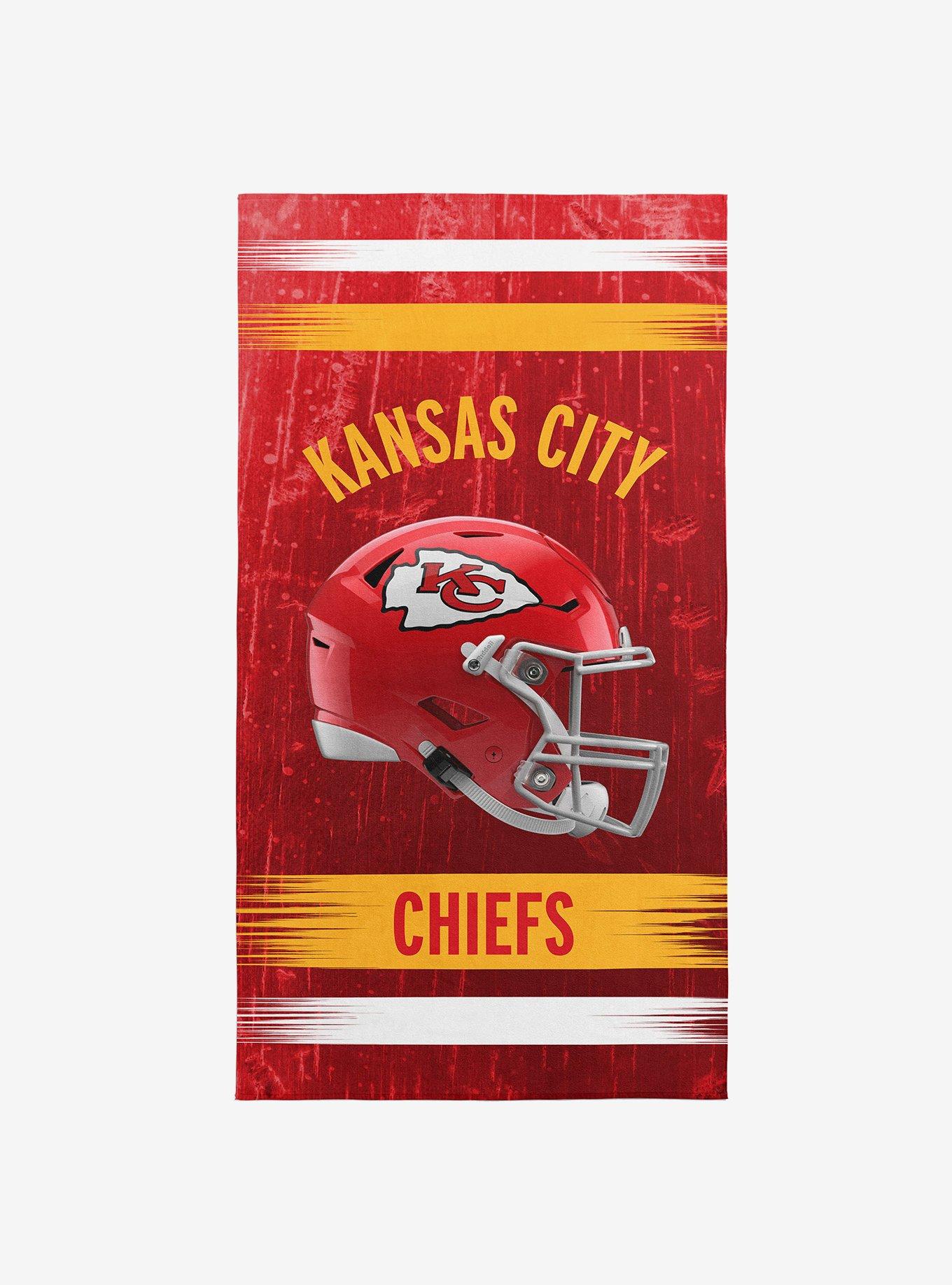 NFL Kansas City Chiefs Blitz Microfiber Beach Towel, , hi-res