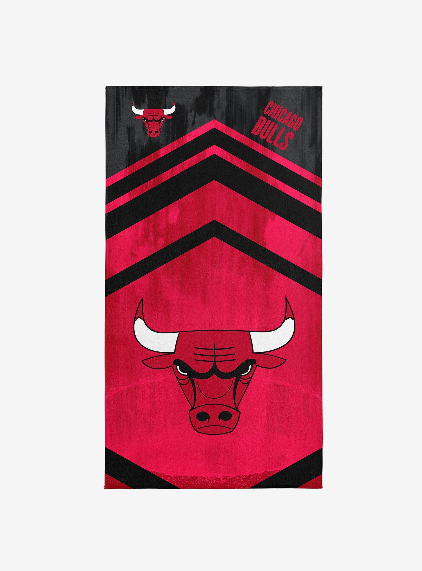 NBA Chicago Bulls Shatter Microfiber Beach Towel, , hi-res
