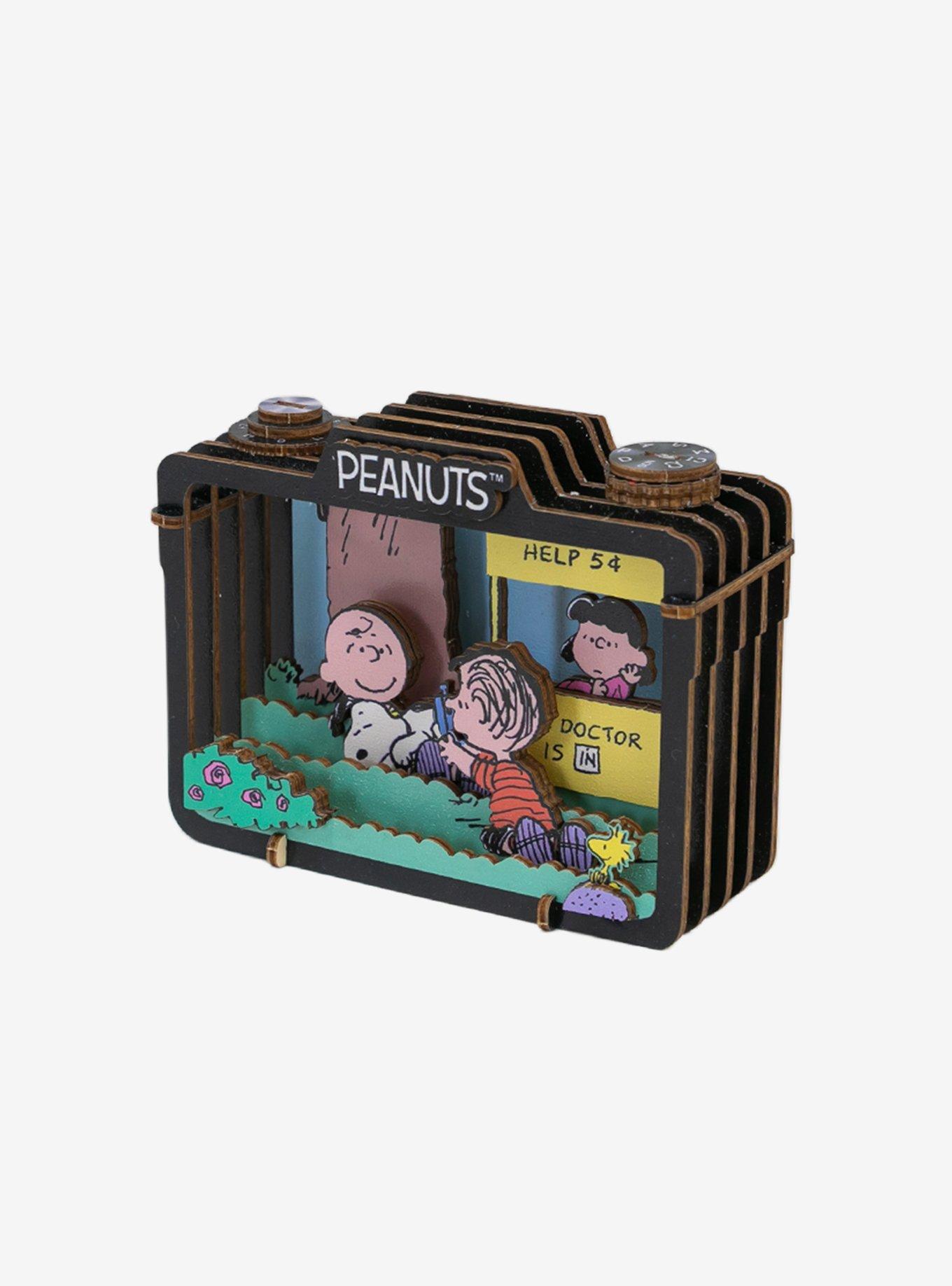 Puremind X Peanuts Relaxing Wooden Theater, , hi-res