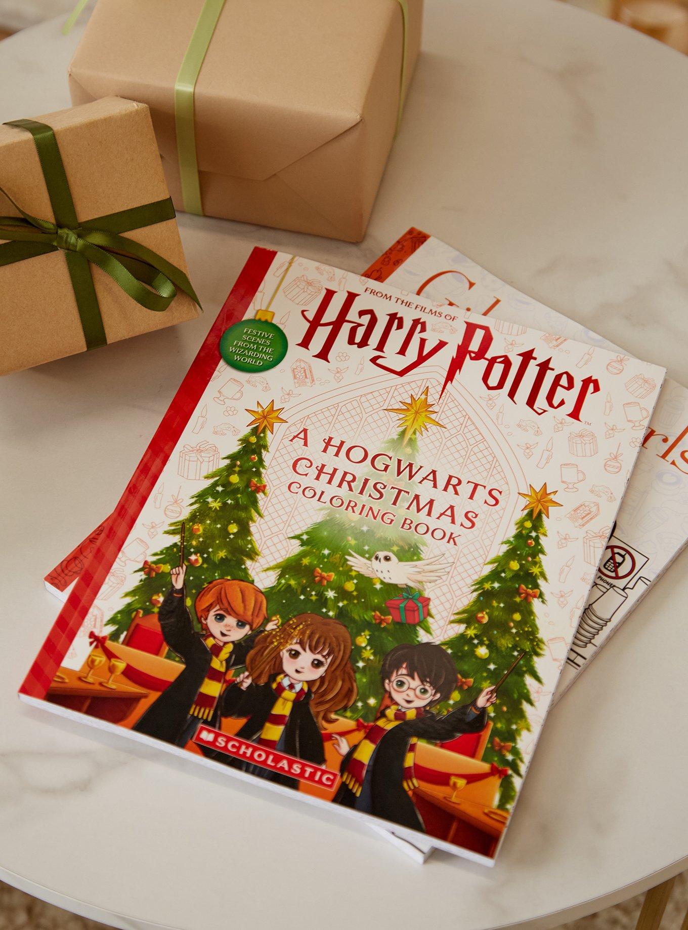 Harry Potter: A Hogwarts Christmas Coloring Book, , hi-res