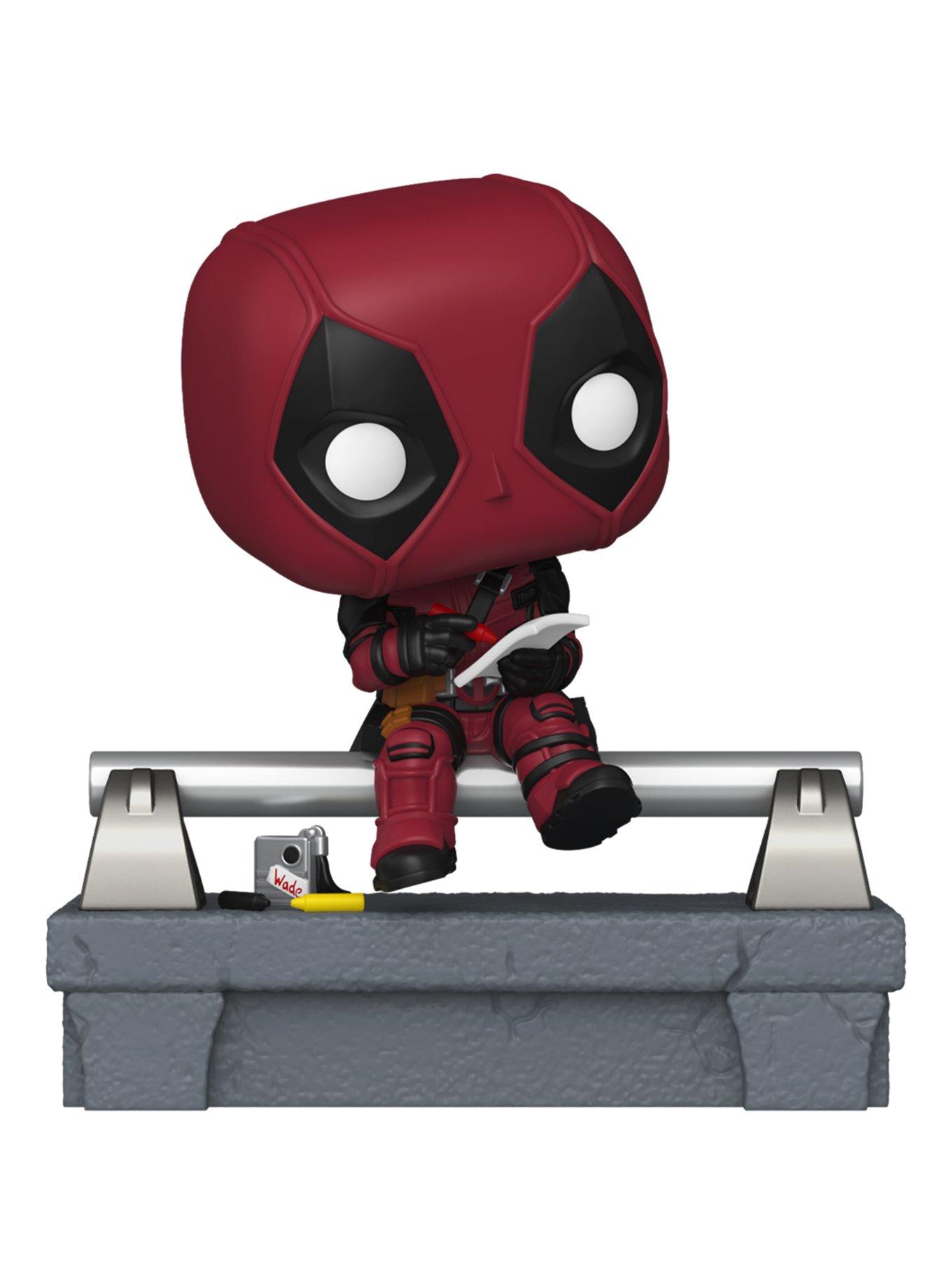 Funko Marvel Deadpool Legacy Collection Pop! Deluxe Deadpool Vinyl Bobblehead, , hi-res