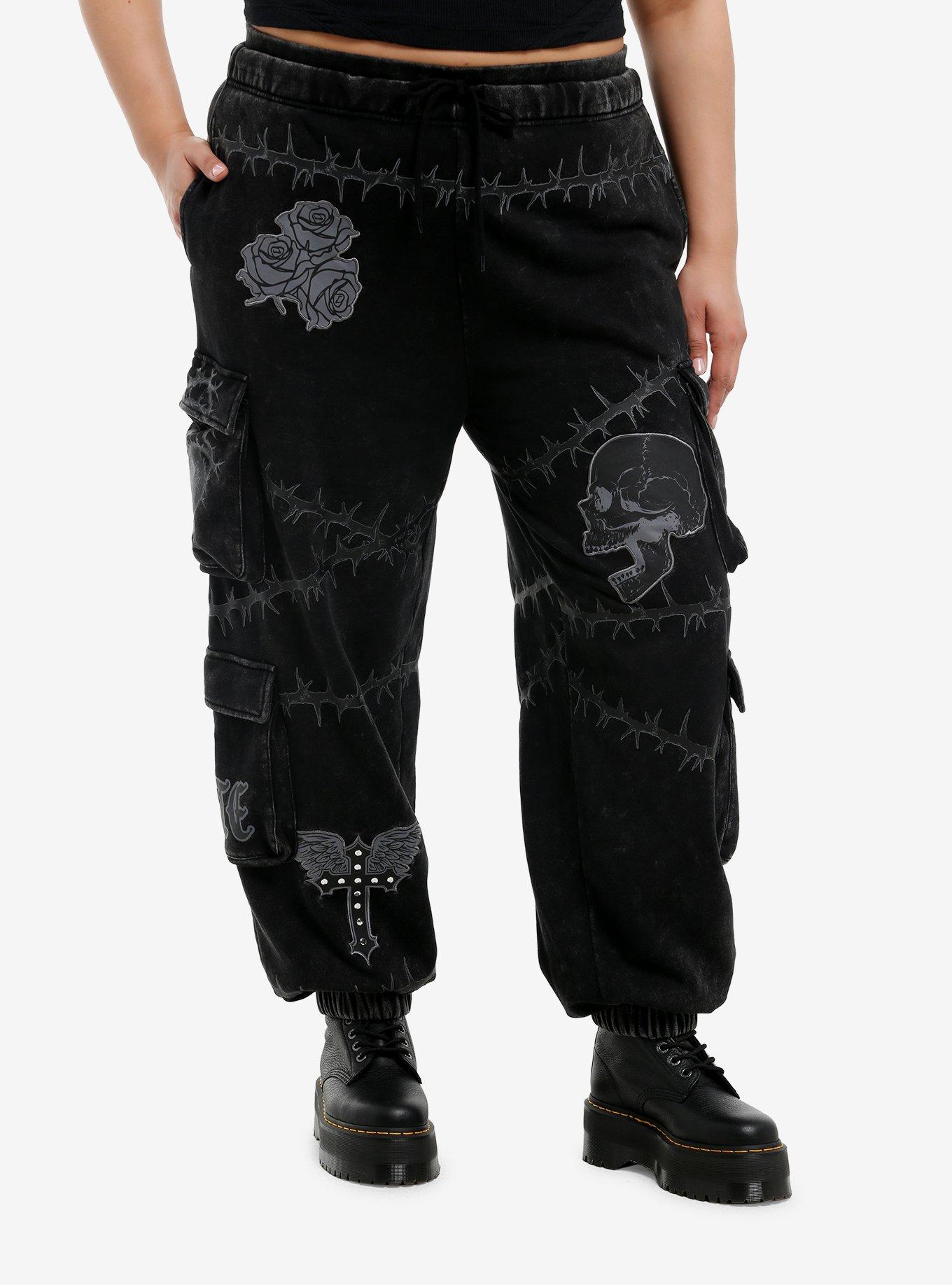 HOTTOPIC Barbed Wire Skull Icons Dark Wash Jogger Sweatpants Plus Size