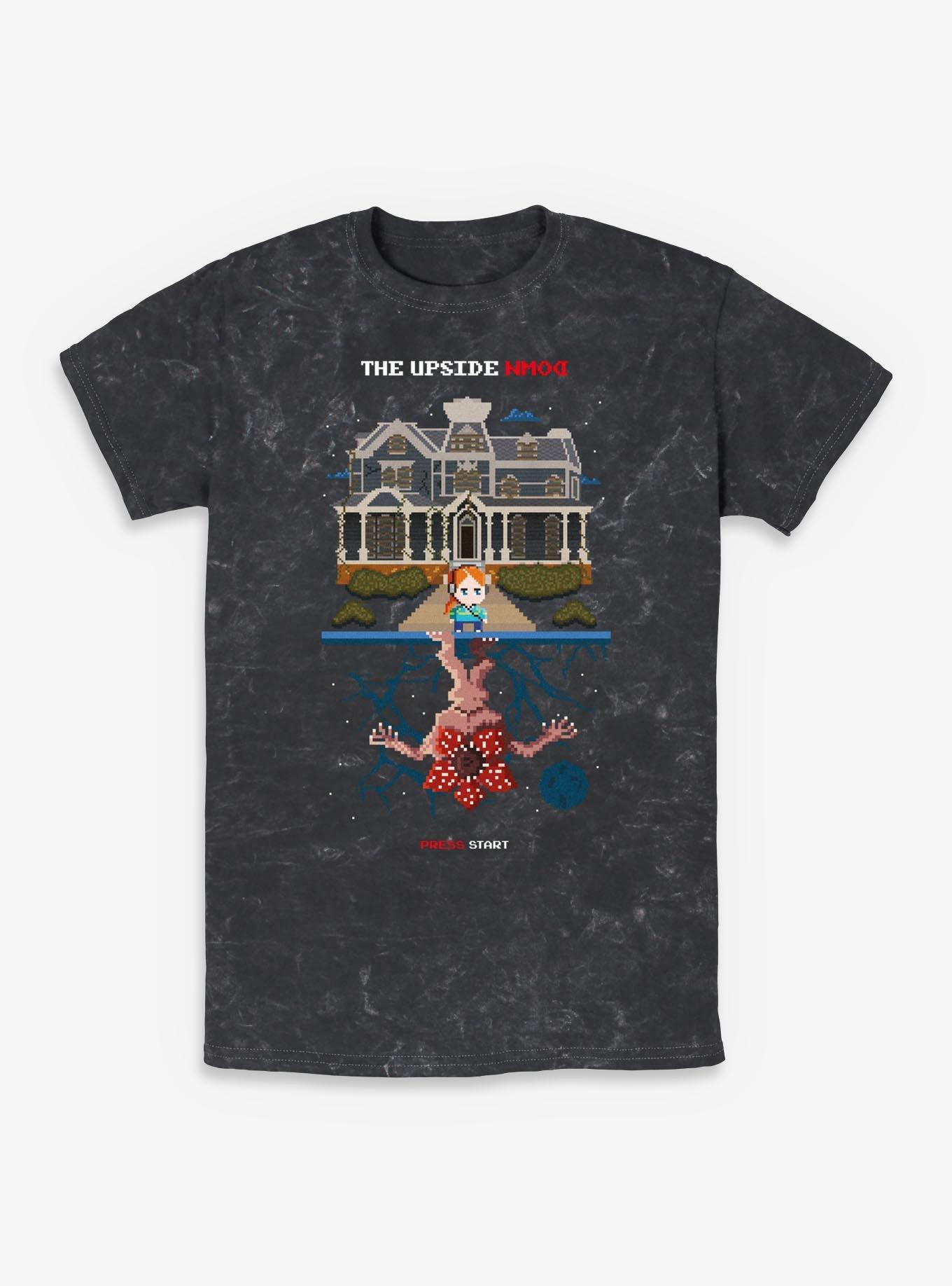 Stranger Things 8-Bit Max Vs Demogorgon Mineral Wash T-Shirt, , hi-res