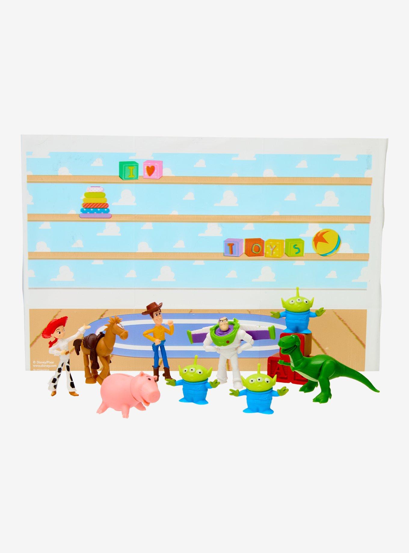 Disney Pixar Toy Story Critter Crate Mini Figure Set, , hi-res