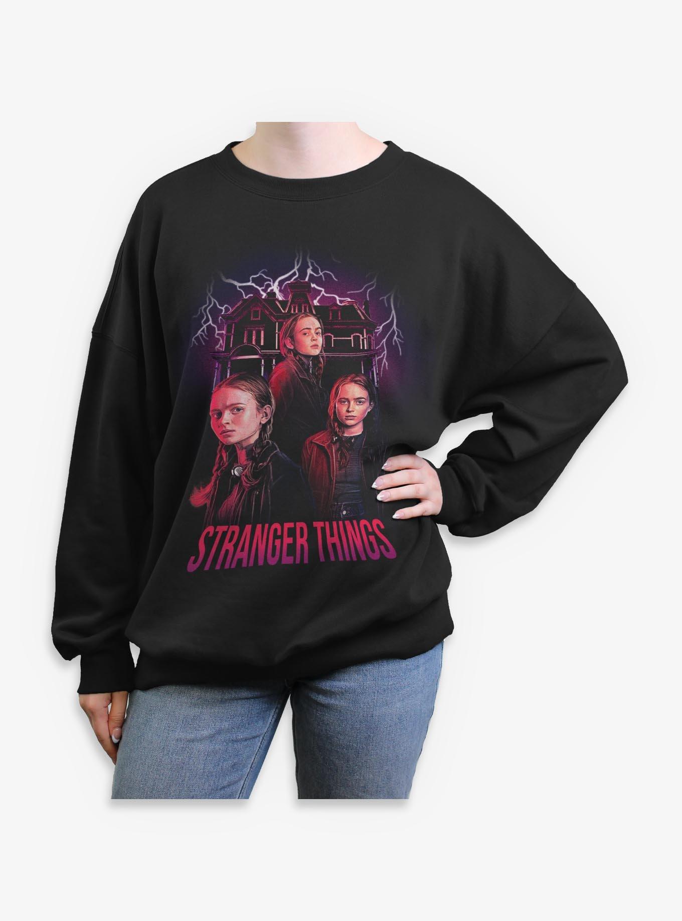 Stranger Things Max Mayfield Collage Girls Oversized Sweatshirt