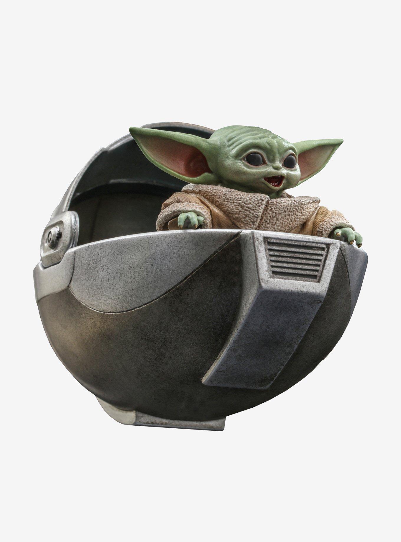 Star Wars The Mandalorian Grogu 1:6 Set Figure by Hot Toys, , hi-res