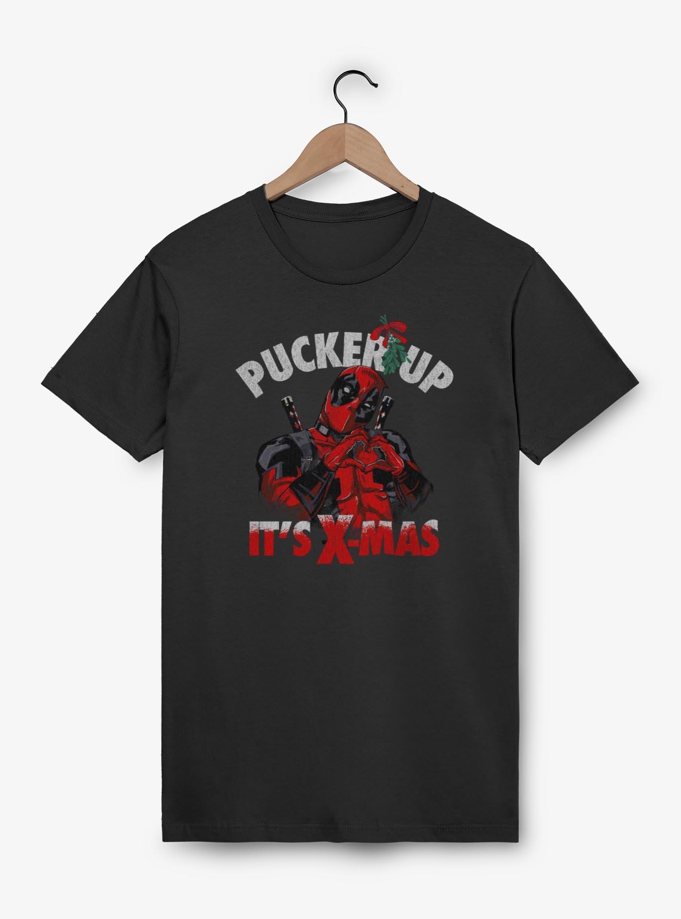 Marvel Deadpool Pucker Up It's X-Mas T-Shirt, BLACK, hi-res