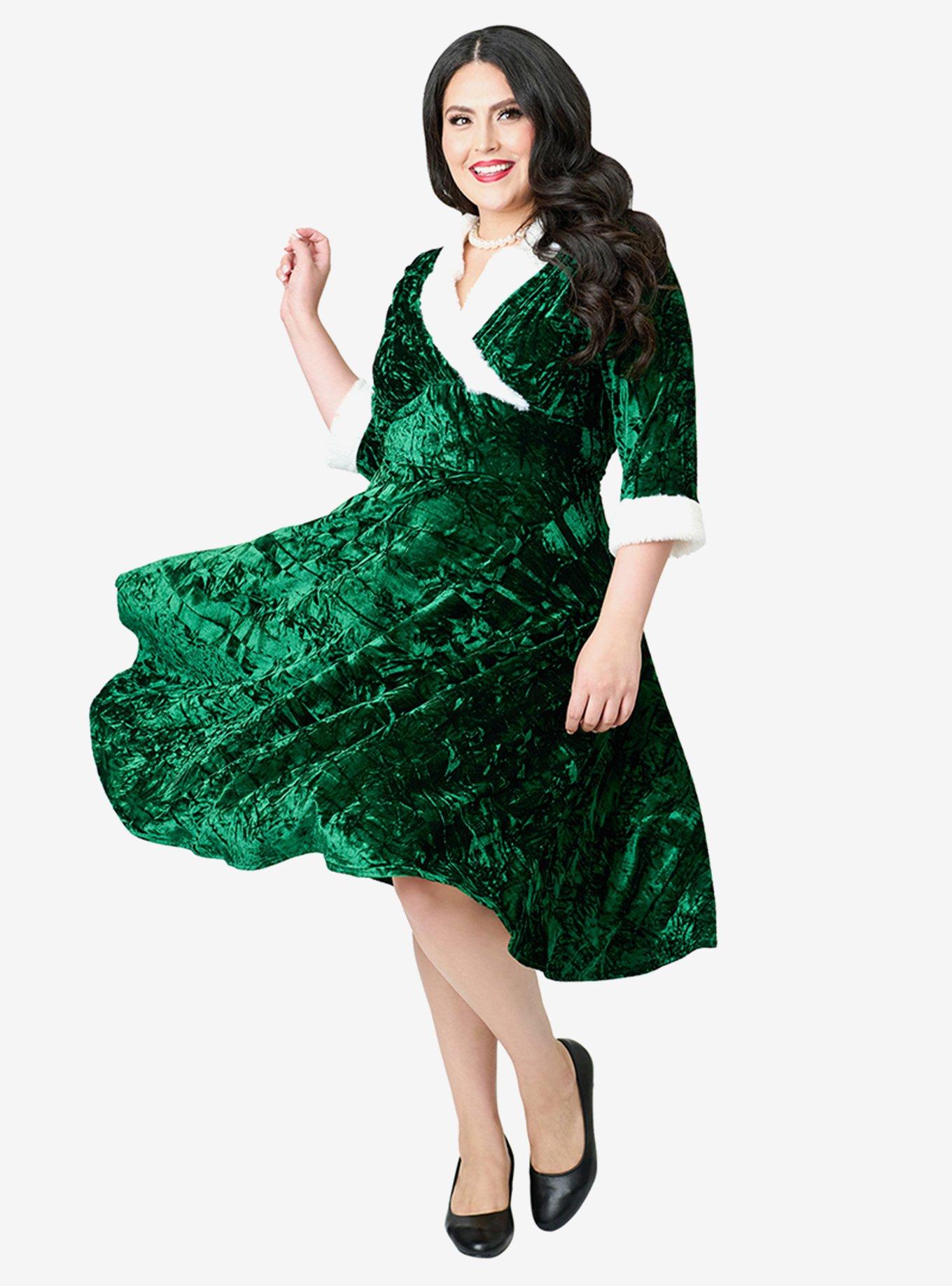 Unique Vintage Plus Size Emerald Crushed Velvet & White Fur Delores Swing Dress, , hi-res