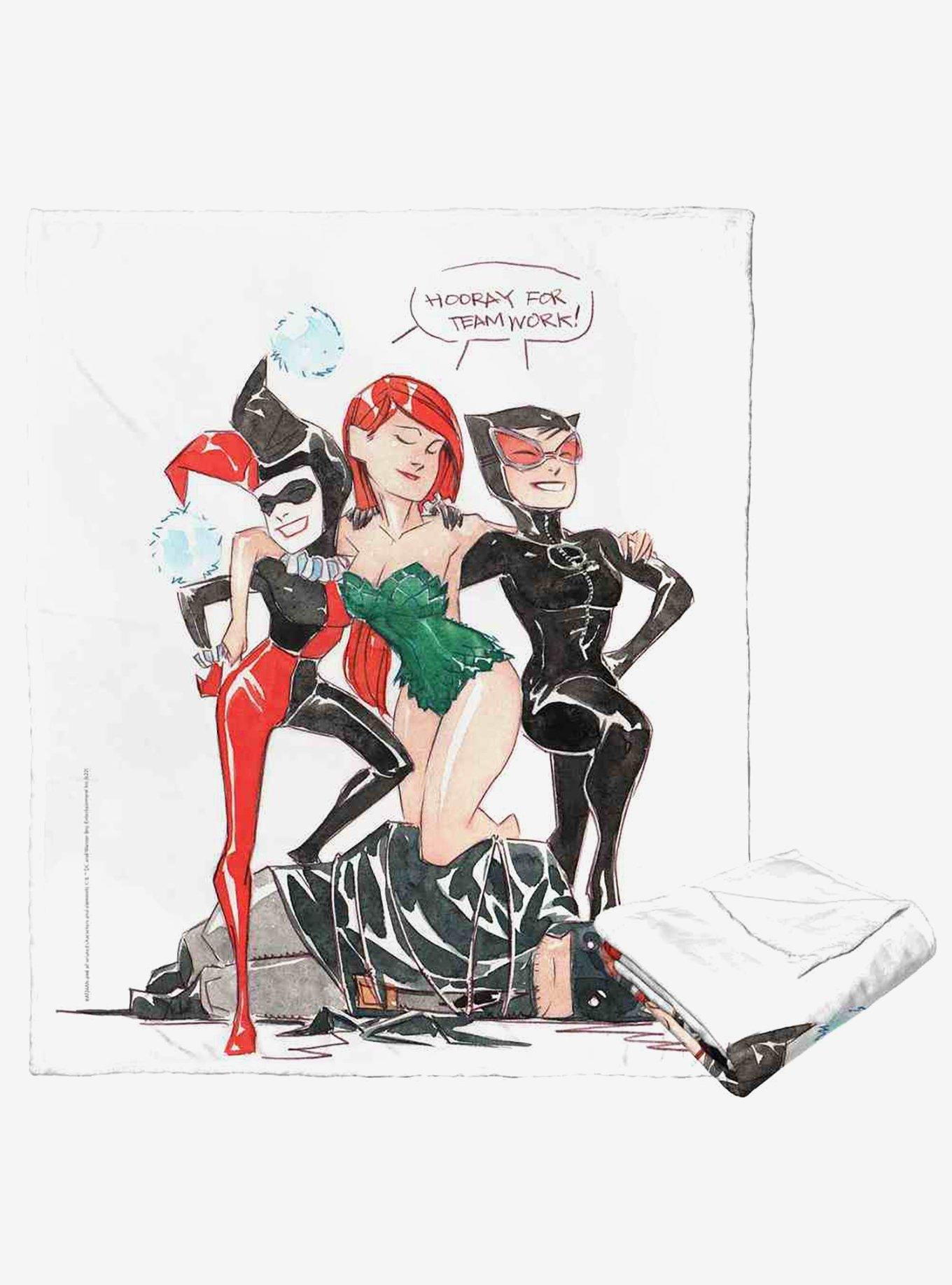 DC Comics Batman Hooray For Teamwork Silk Touch Throw Blanket, , hi-res