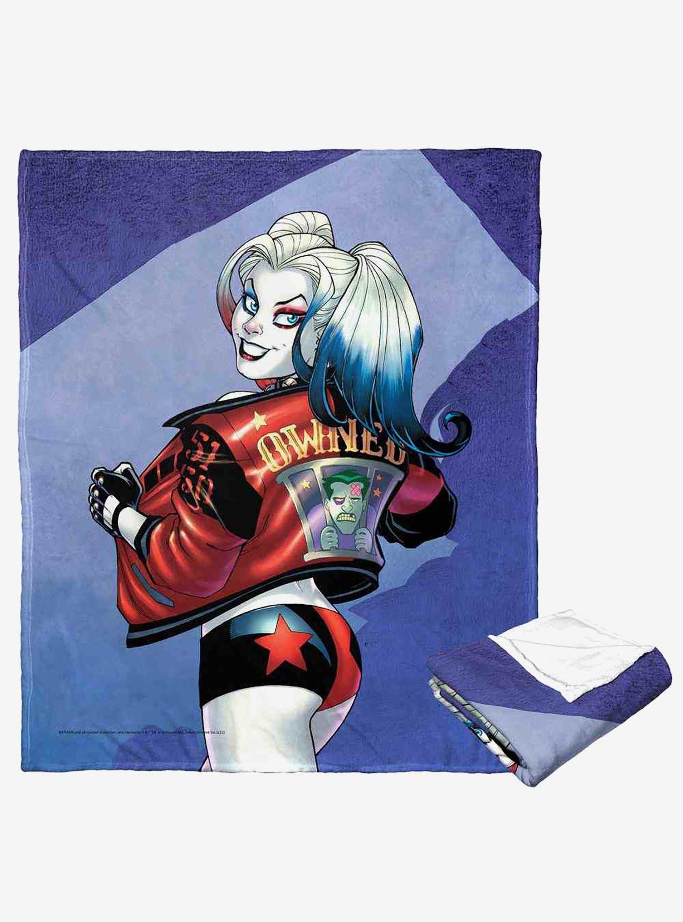 DC Comics Batman DC Comics BatmanOwned Jacket Silk Touch Throw Blanket, , hi-res