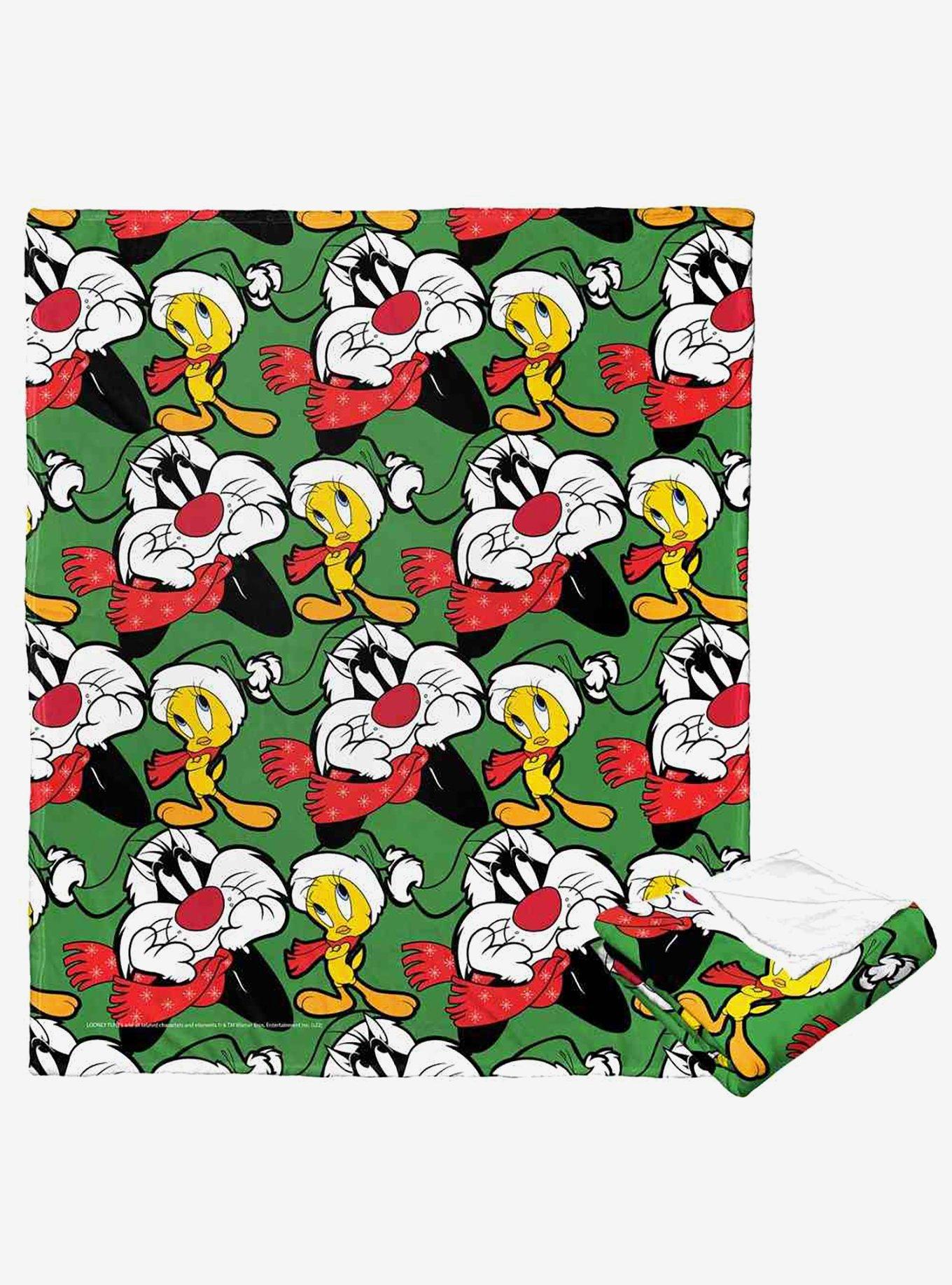 Looney Tunes Holiday Dreamers Silk Touch Throw Blanket, , hi-res