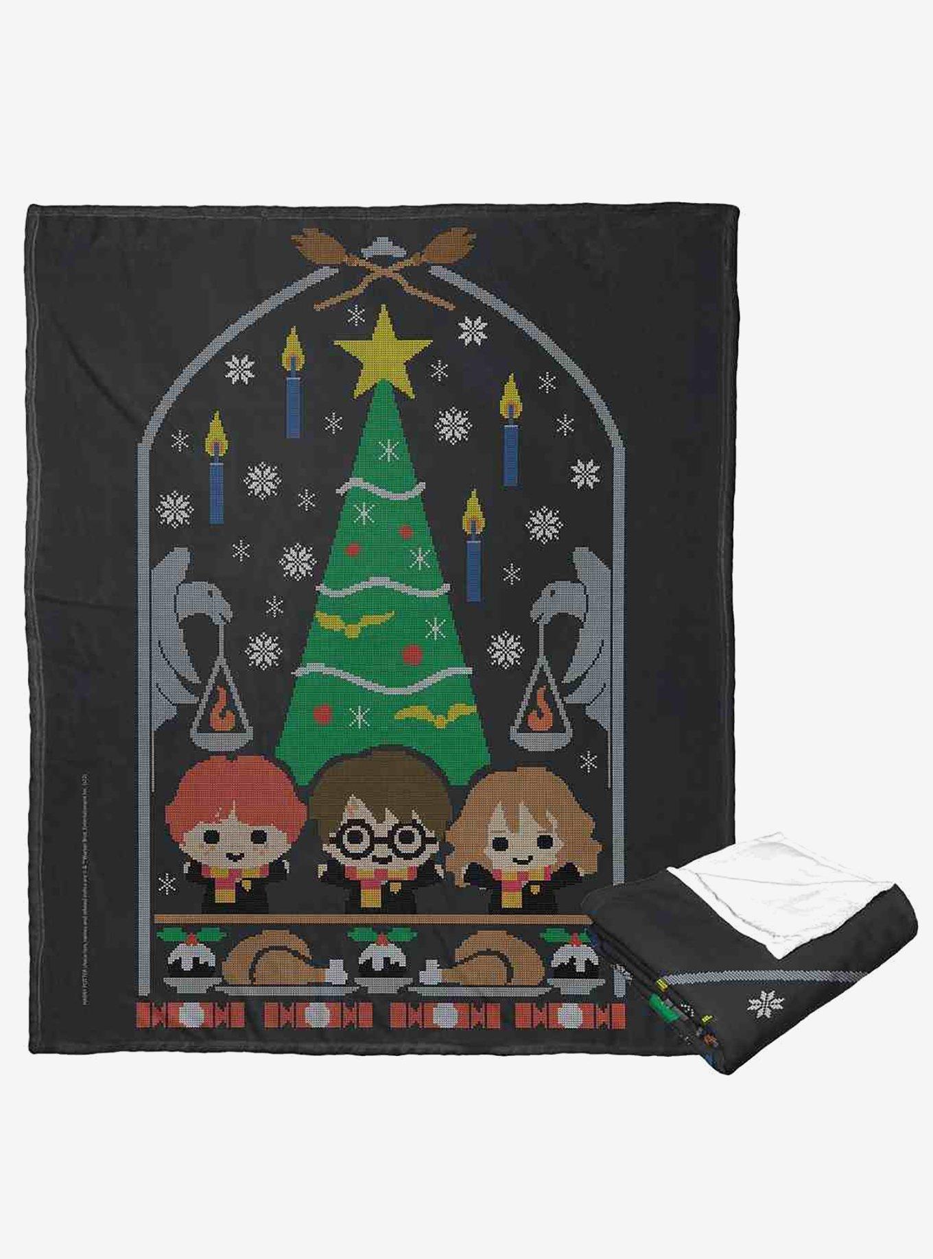 Harry Potter Celebrating Together Silk Touch Throw Blanket, , hi-res
