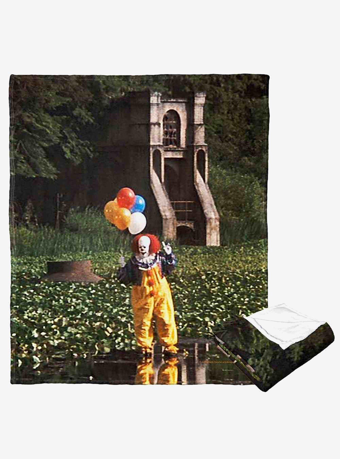 It It Beckons Silk Touch Throw Blanket, , hi-res