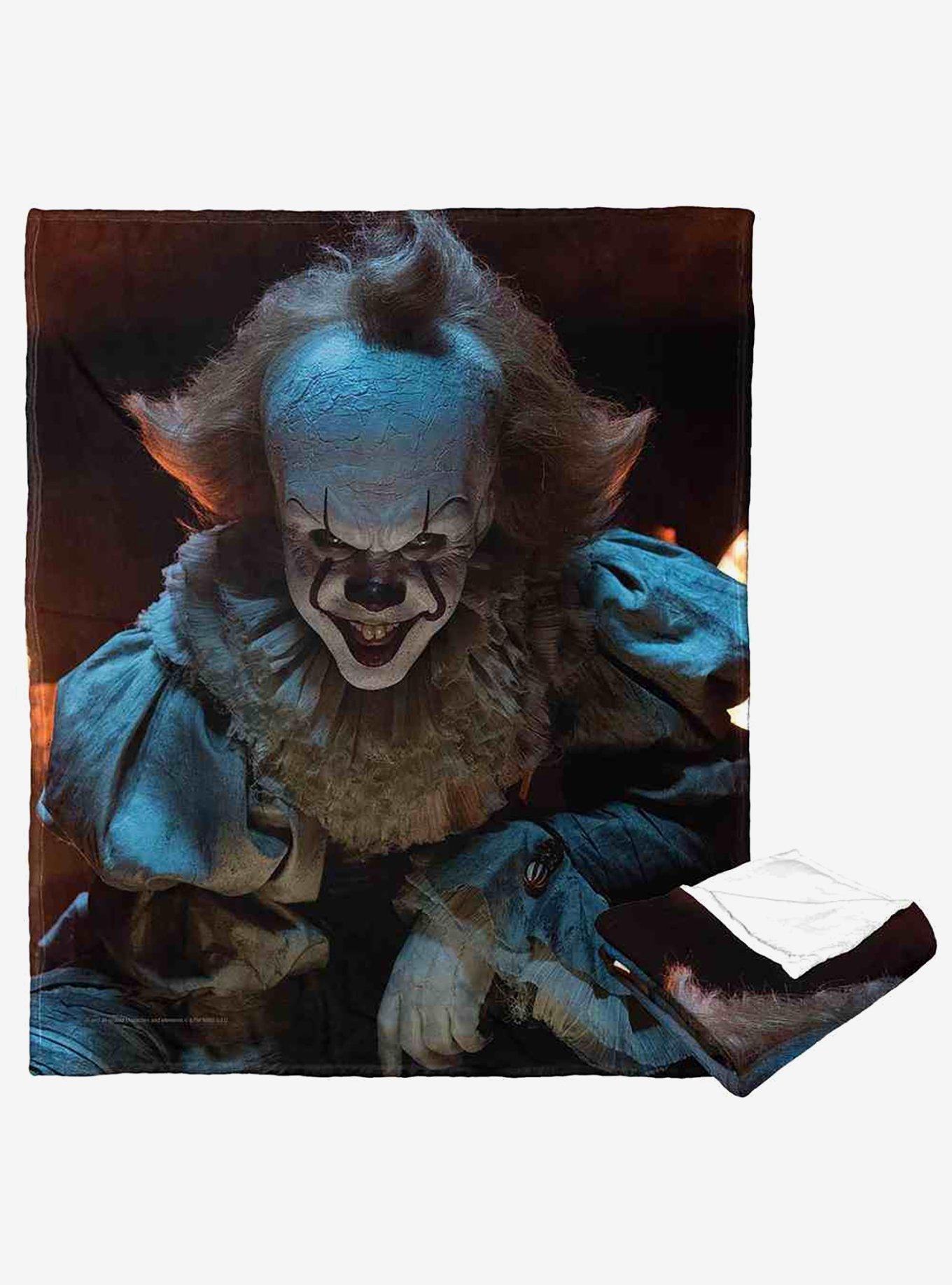 It Chapter 2 Cornered Silk Touch Throw Blanket, , hi-res