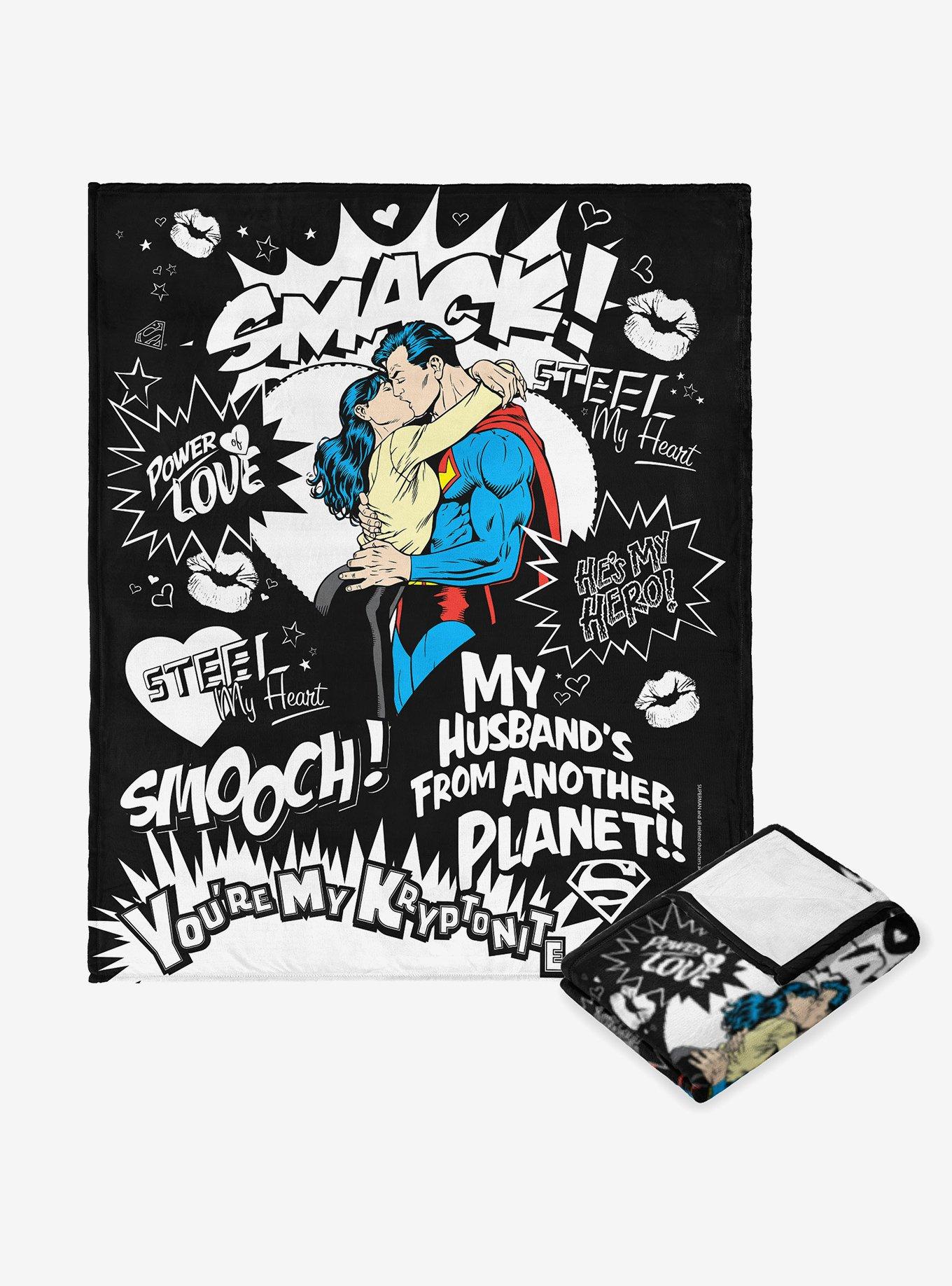 Superman Many Kisses Silk Touch Throw Blanket, , hi-res