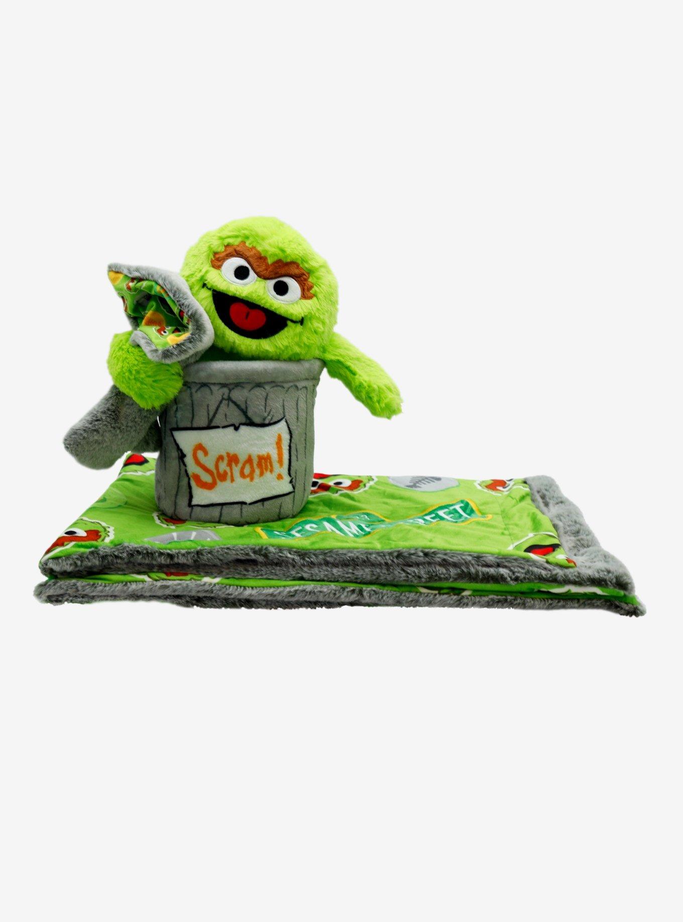 Sesame Street Oscar The Grouch Blankie Bestie, , hi-res