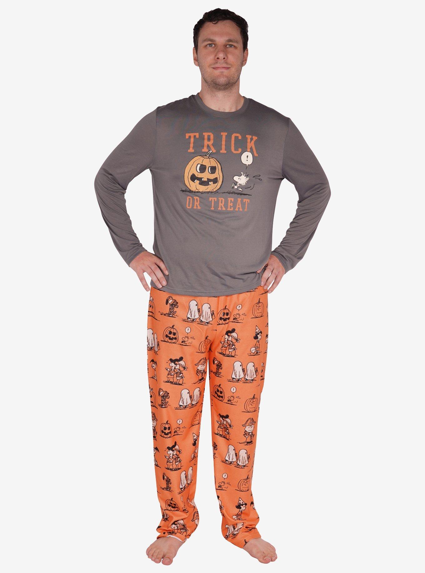 Peanuts Vintage Halloween Friends Pajama Set, , hi-res