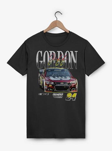 【Jeff Gordon】 NASCARミニカー・Tシャツ・ランチボックスセット NASCAR Jeff Gordon Racing Car T-Shirt - BLACK | BoxLunch