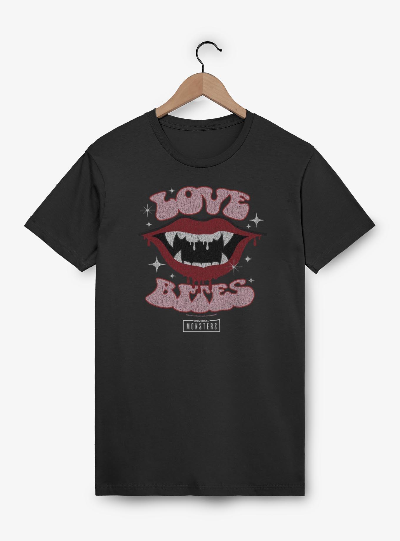 Universal Monsters Dracula Love Bites T-Shirt, , hi-res