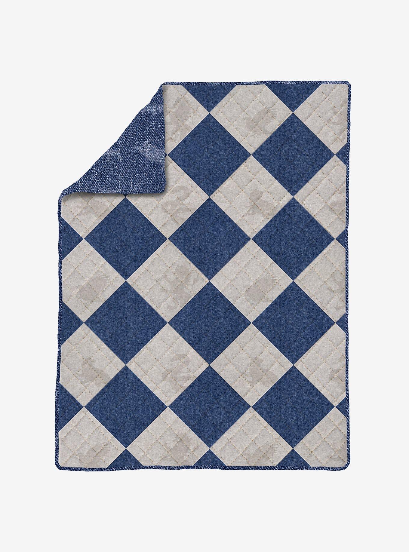 Harry Potter Herald Call 60x90" Quilted Throw Blanket, , hi-res