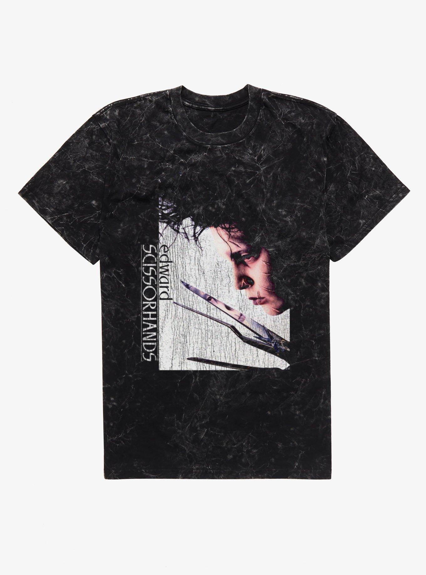 Edward Scissorhands Reflection Poster Mineral Wash T-Shirt