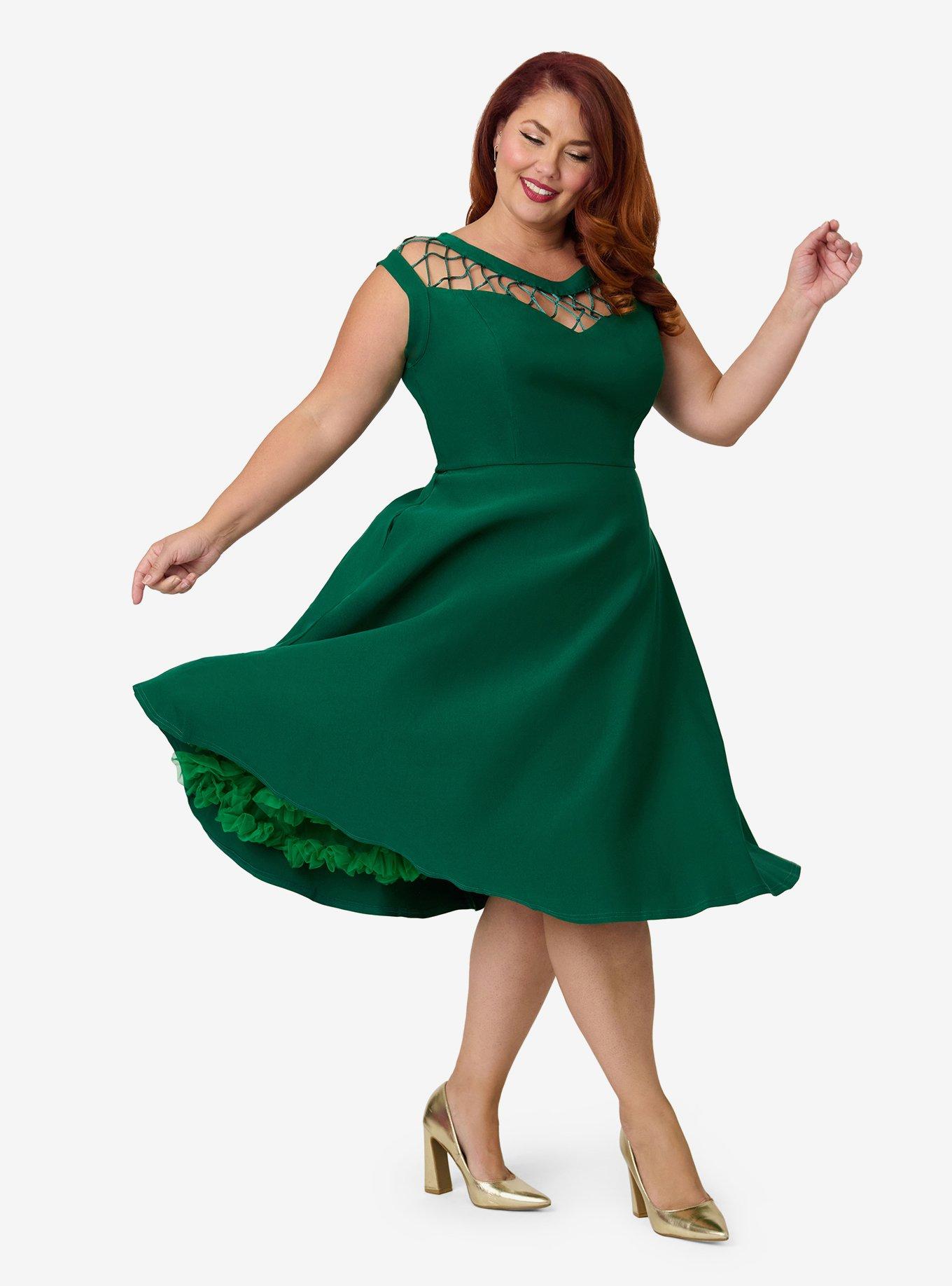 Unique Vintage Plus Size Green Diamond Cable Swing Dress, , hi-res
