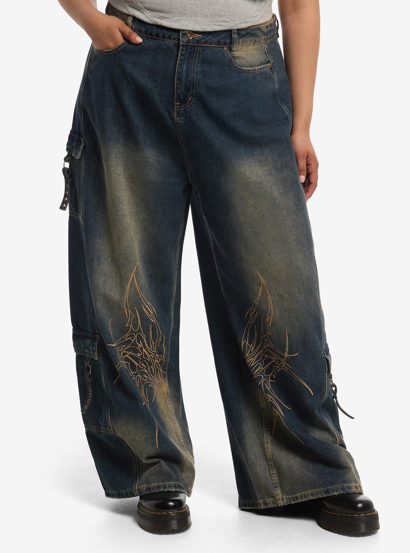 SOCIALCOLLISION Social Collision Butterfly Stitch Wide Leg Cargo Jeans Plus Size