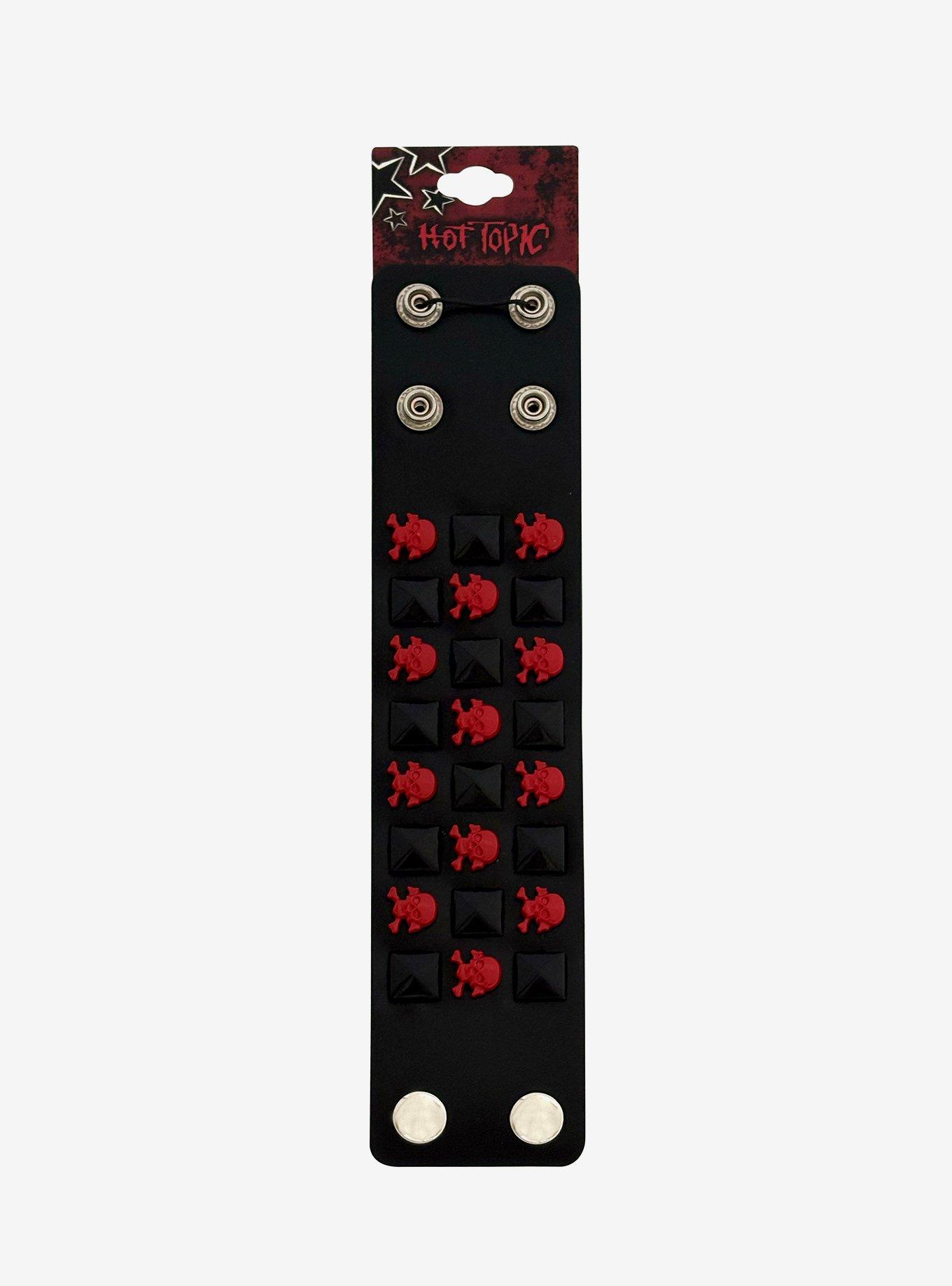 Black & Red Pyramid Skull Cuff Bracelet, , hi-res