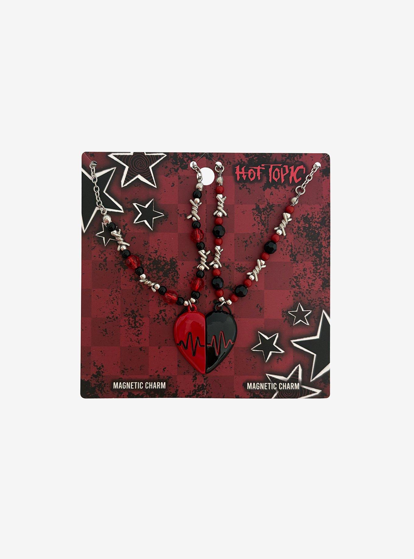 Black & Red Beating Heart Best Friend Necklace Set, , hi-res
