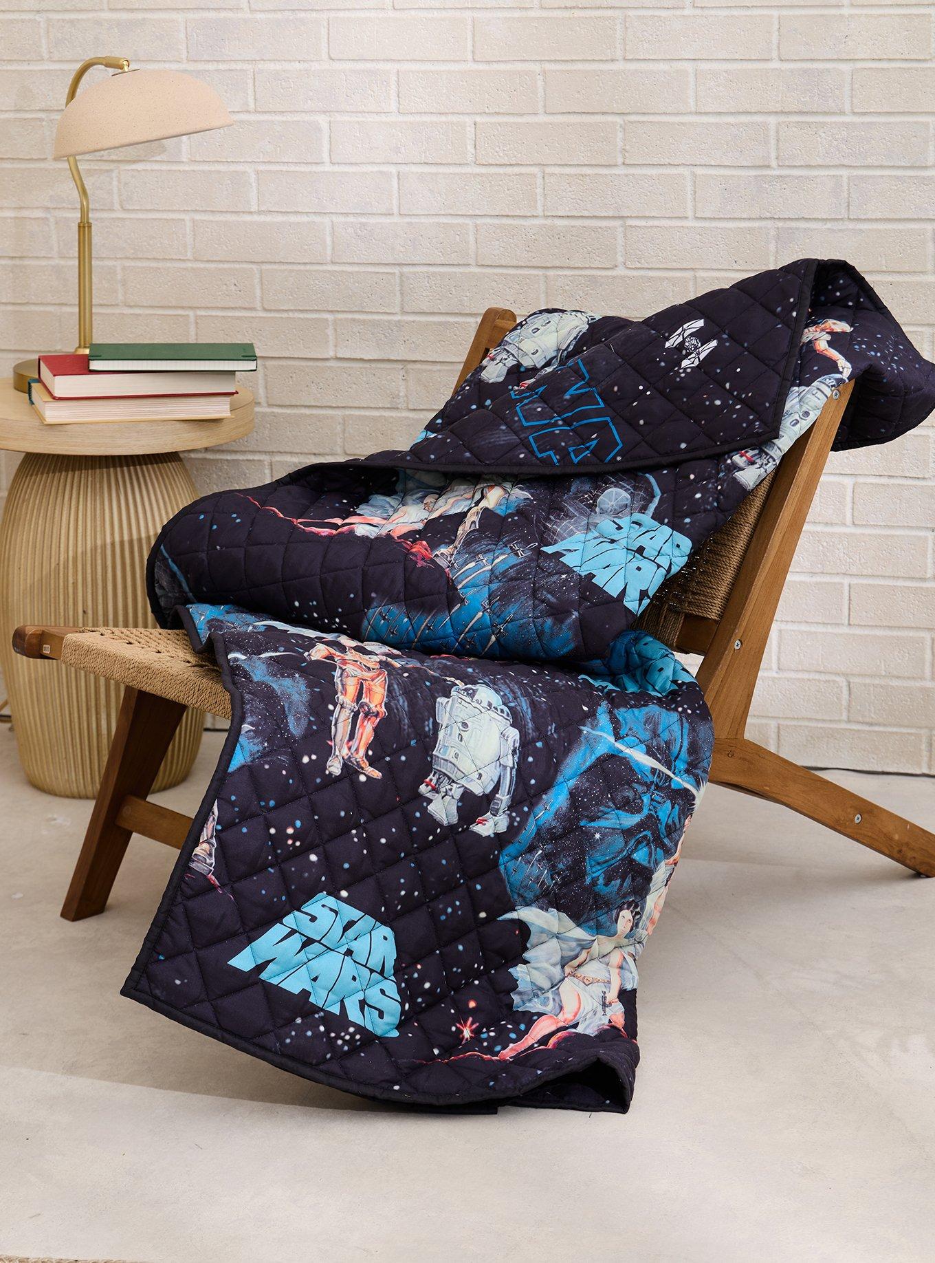 Star Wars Galaxy Retro Quilted Blanket &mdash; BoxLunch Exclusive, , hi-res