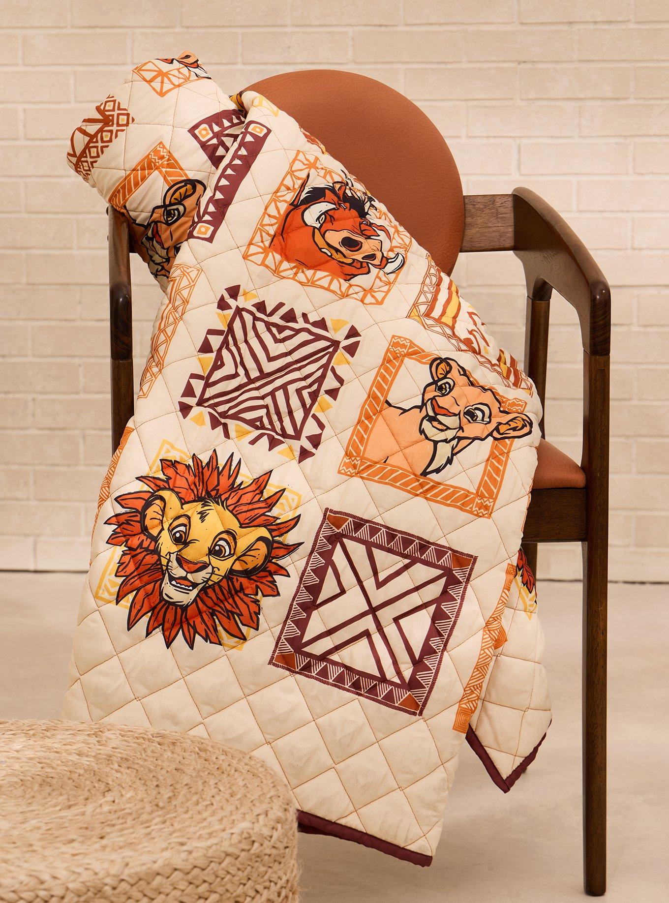Disney The Lion King Retro Quilted Blanket &mdash; BoxLunch Exclusive, , hi-res