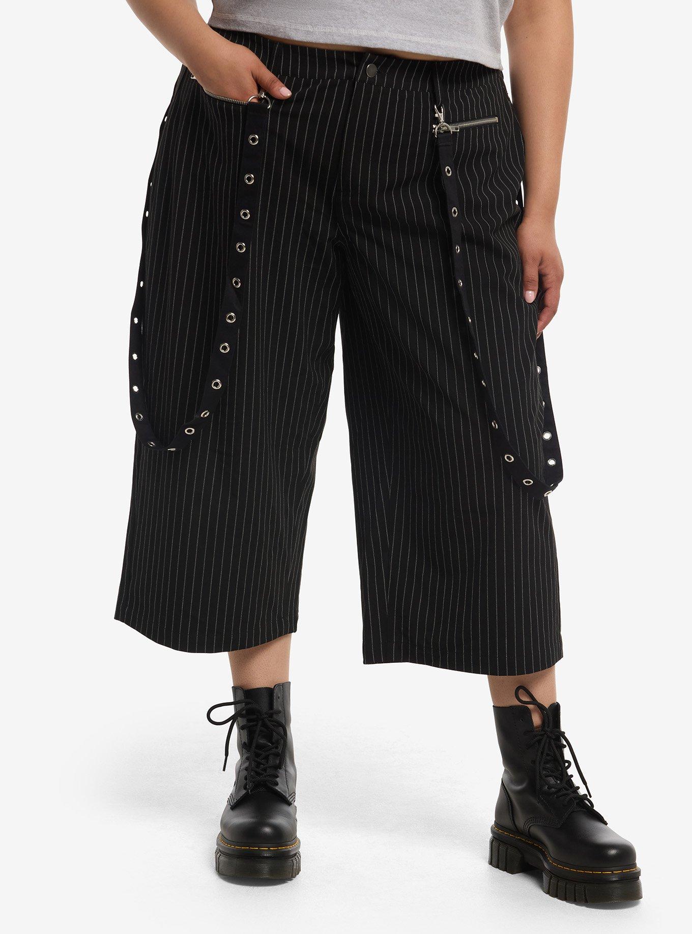 Social Collision Pinstripe Grommet Suspender Jorts Plus Size, , hi-res