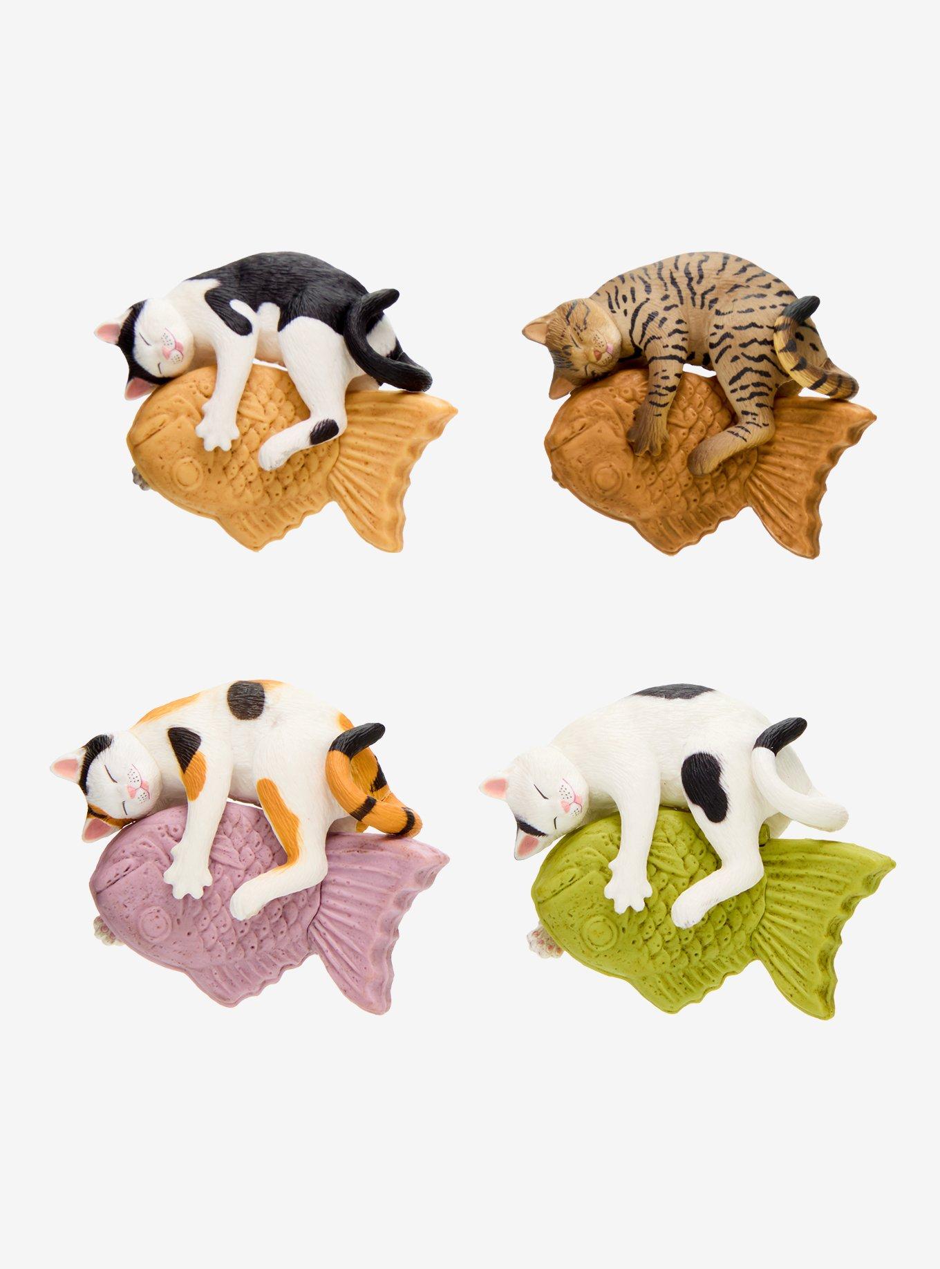 Cats & Fish Hugging Blind Box Figure, , hi-res