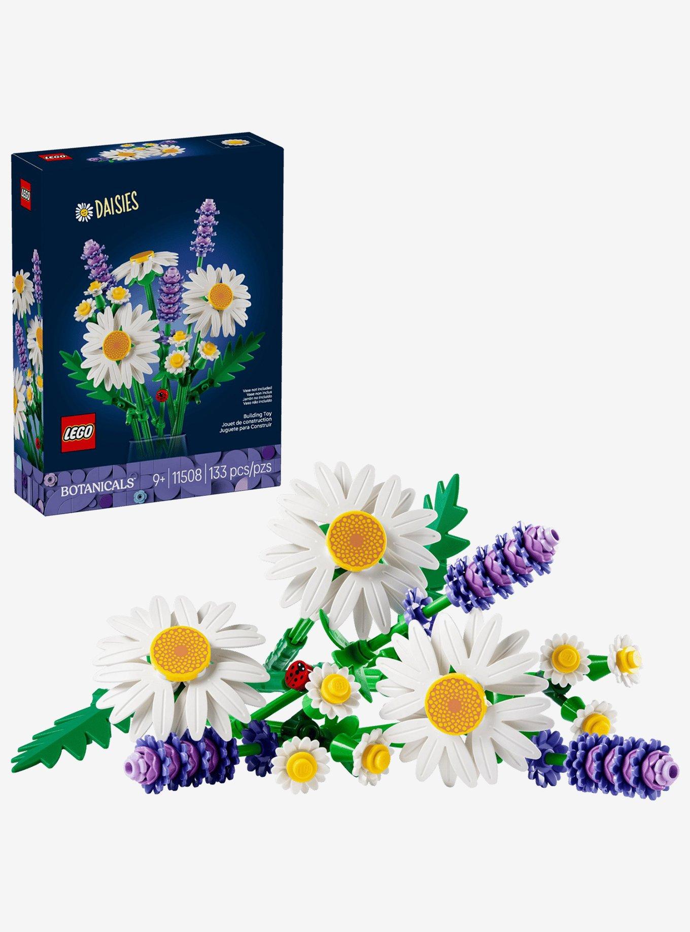 Lego Botanicals Daisies Build Set, , hi-res