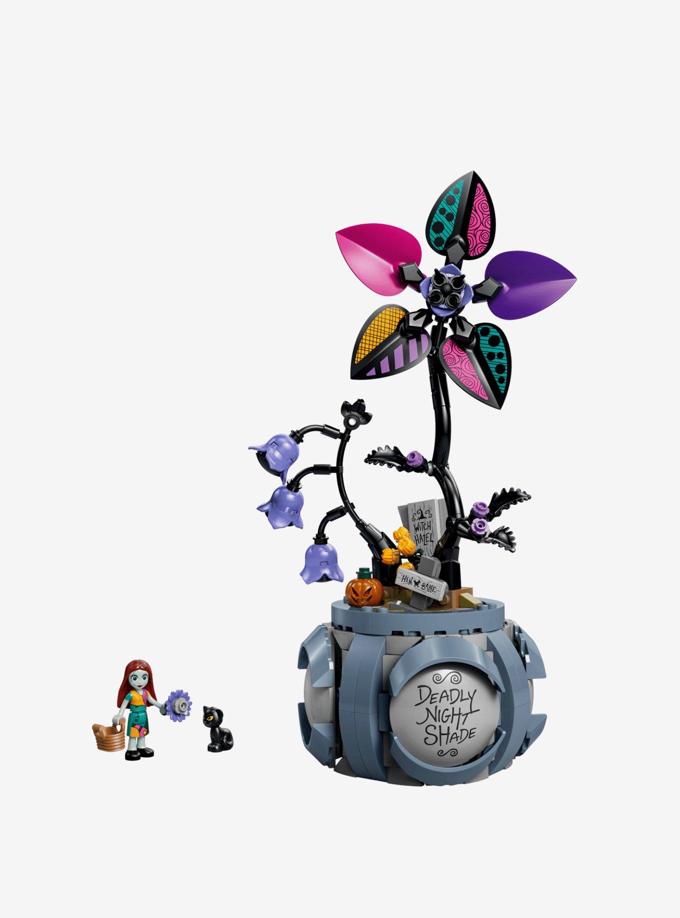 Lego Disney The Nightmare Before Christmas Sally's Flowerpot Build Set, , hi-res