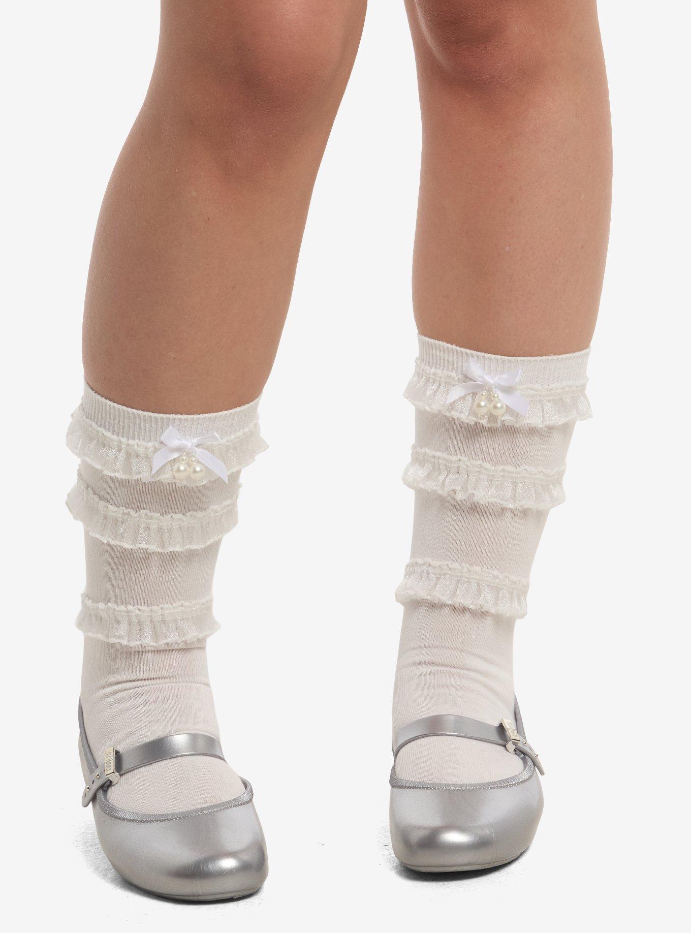 Cream Ruffle Lace Crew Socks, , hi-res