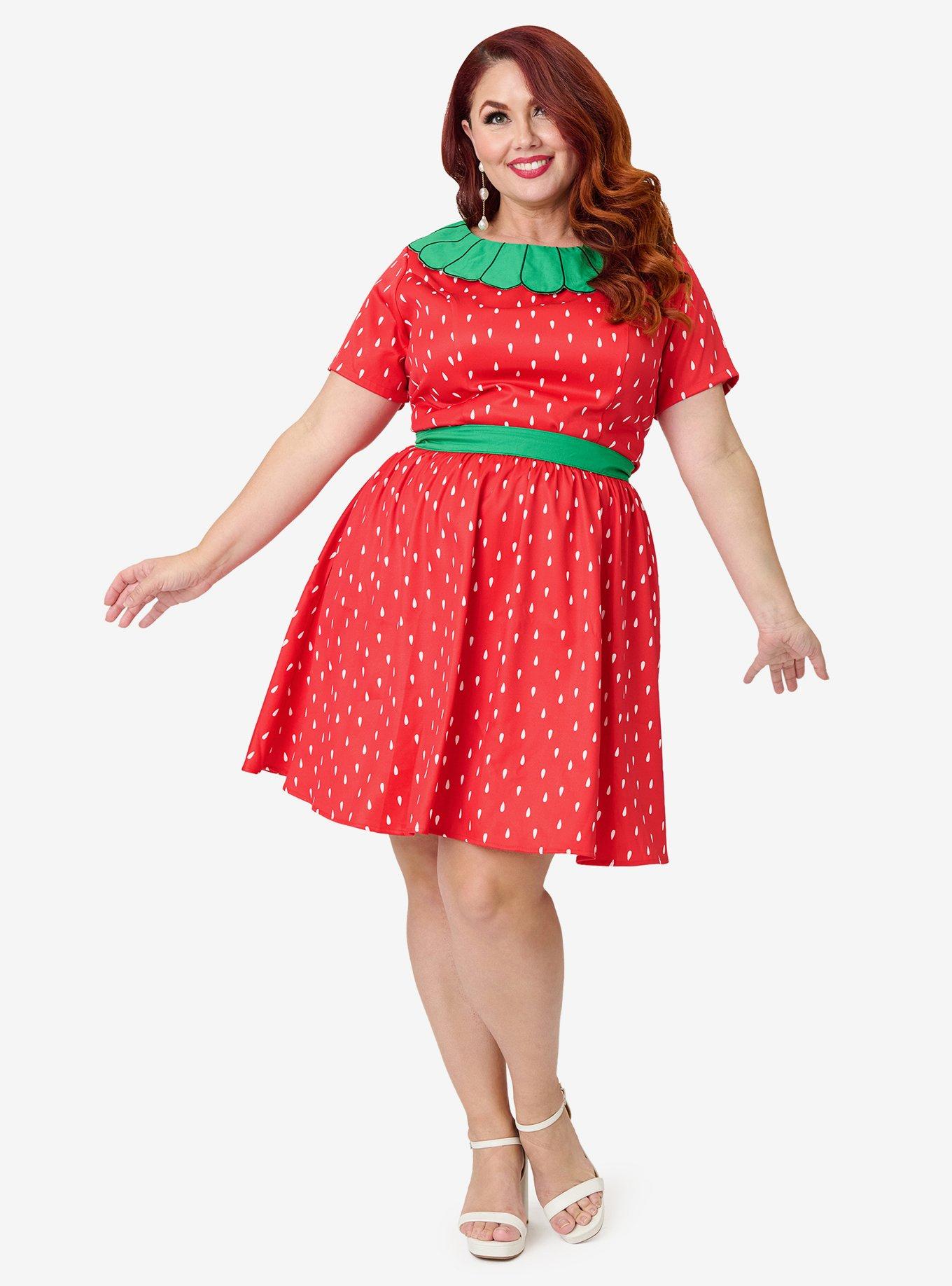 Smak Parlour Plus Size Red & Green Petal Collar Flare Dress, , hi-res