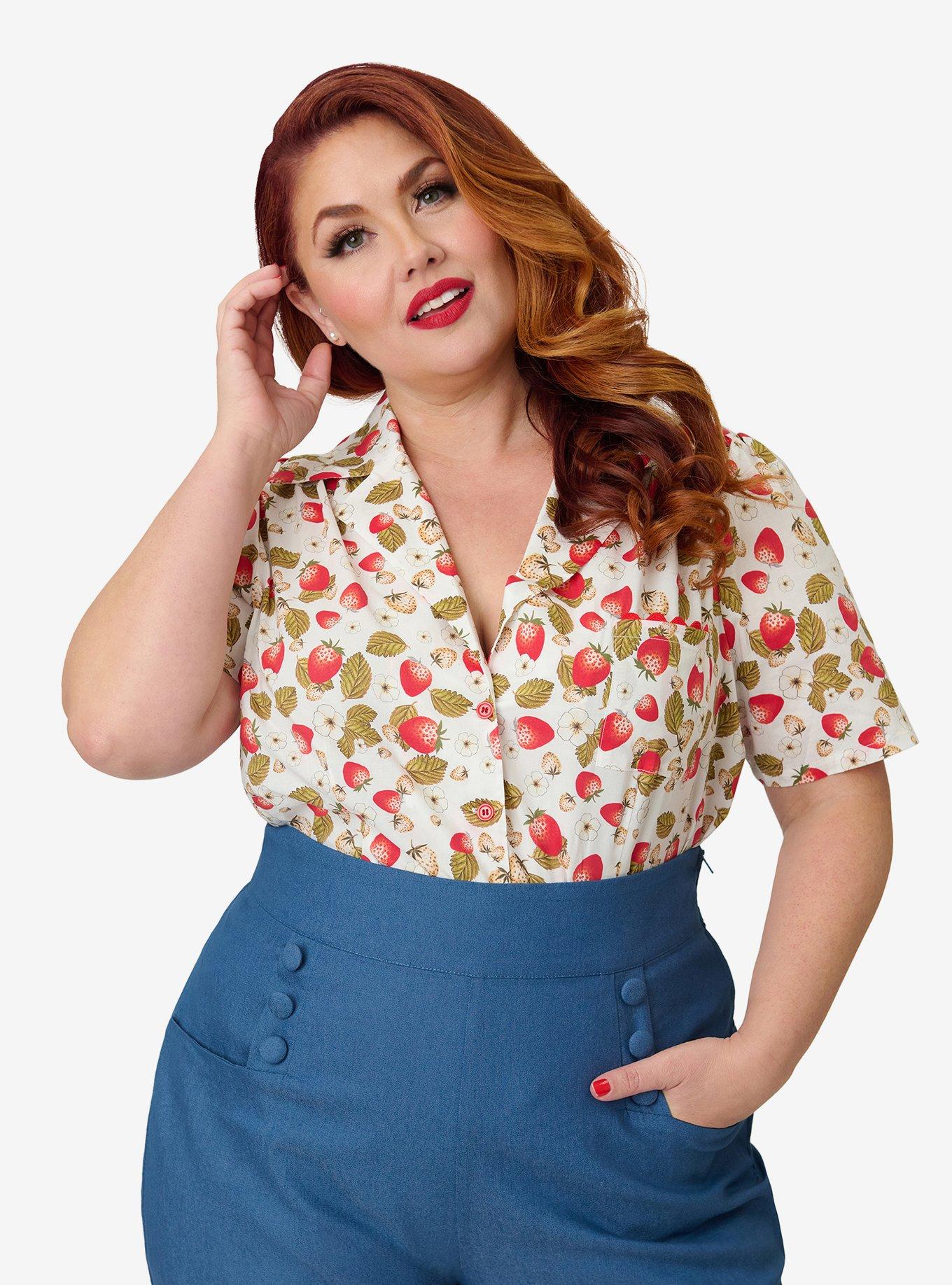 Unique Vintage Plus Size 1960s Strawberry Print Cotton Blouse, , hi-res