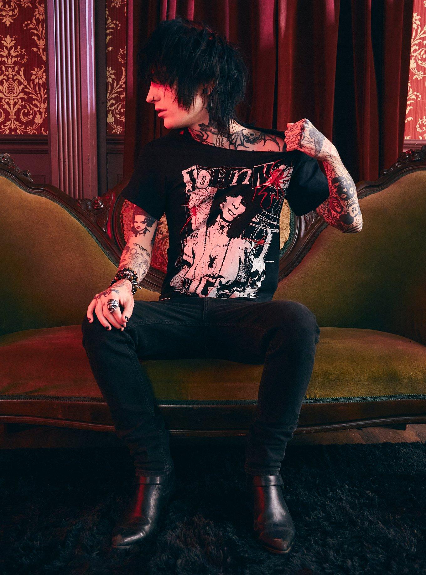 Jake & Johnnie Johnnie Spider T-Shirt, , hi-res