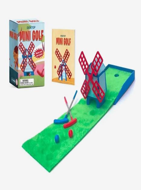 Desktop Mini Golf | Hot Topic