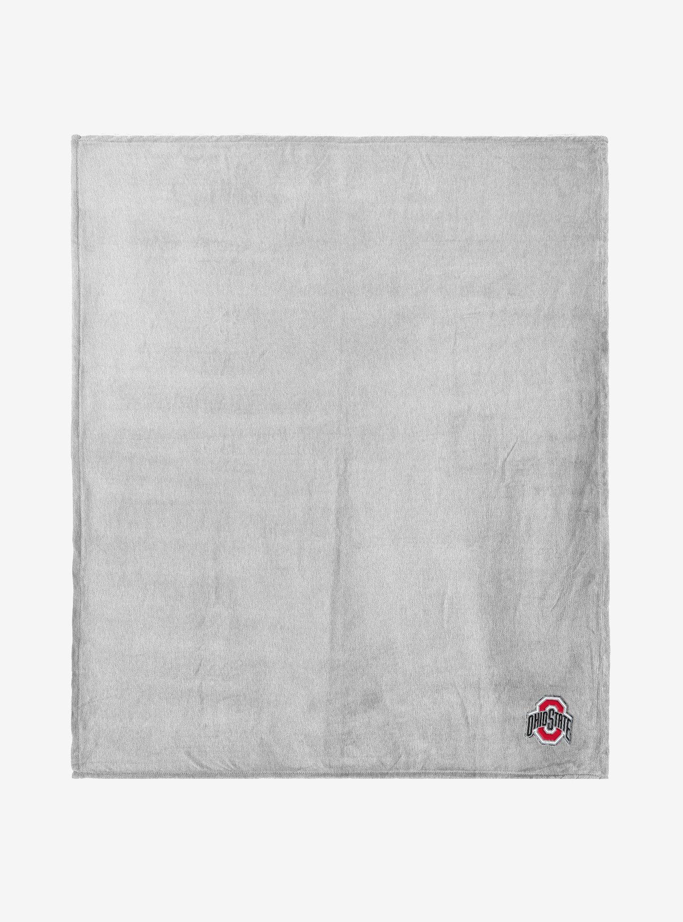 NCAA Ohio State Buckeyes Logo Sweatshirt Throw Blanket, , hi-res